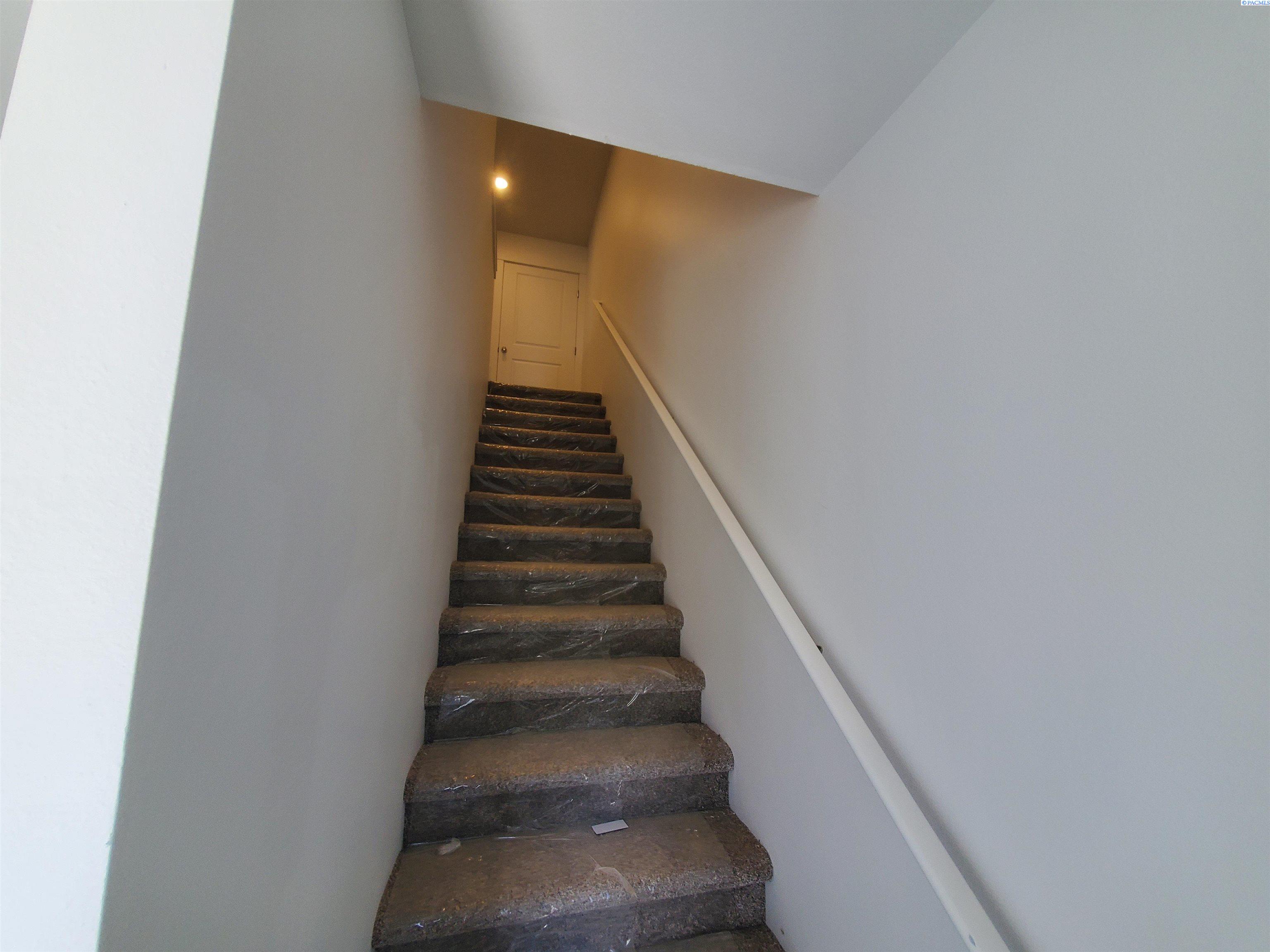 Homes for sale in Kennewick, WA | 5866 W 41st, Kennewick, WA 99338 | MLS# 291007