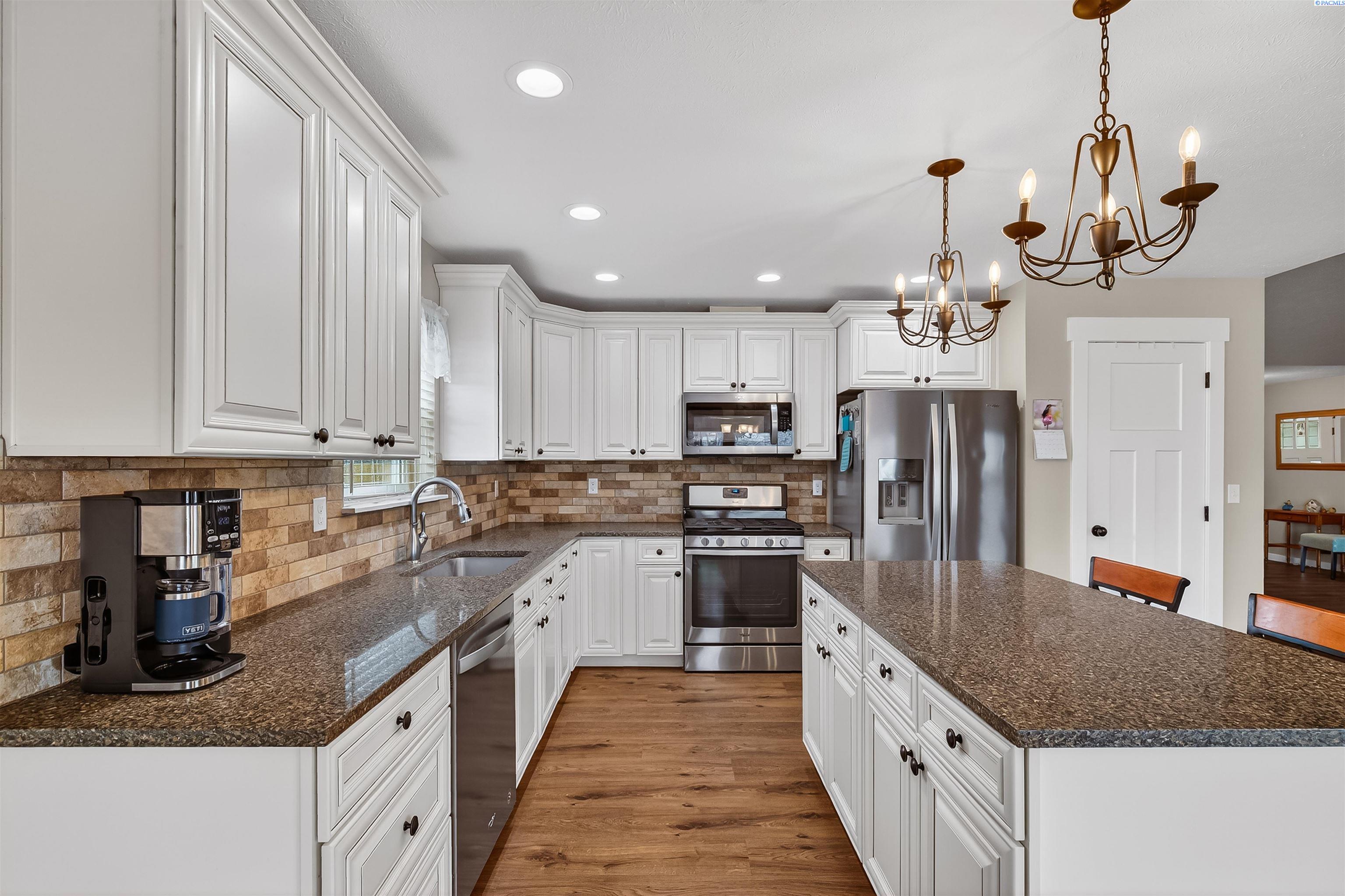 Homes for sale in Palouse, WA | 504 Harvest Loop, Palouse, WA 99161 | MLS# 291034