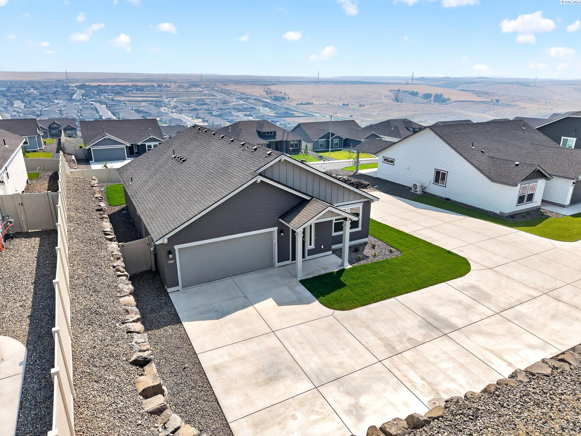 7160 W 24th Ave, Kennewick, WA 99338
