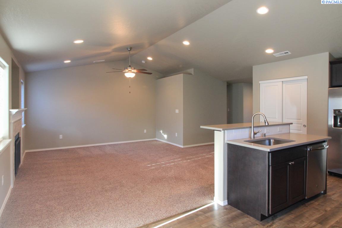 Homes for sale in Richland, WA | 2937 Cashmere Dr, Richland, WA 99352 | MLS# 291052