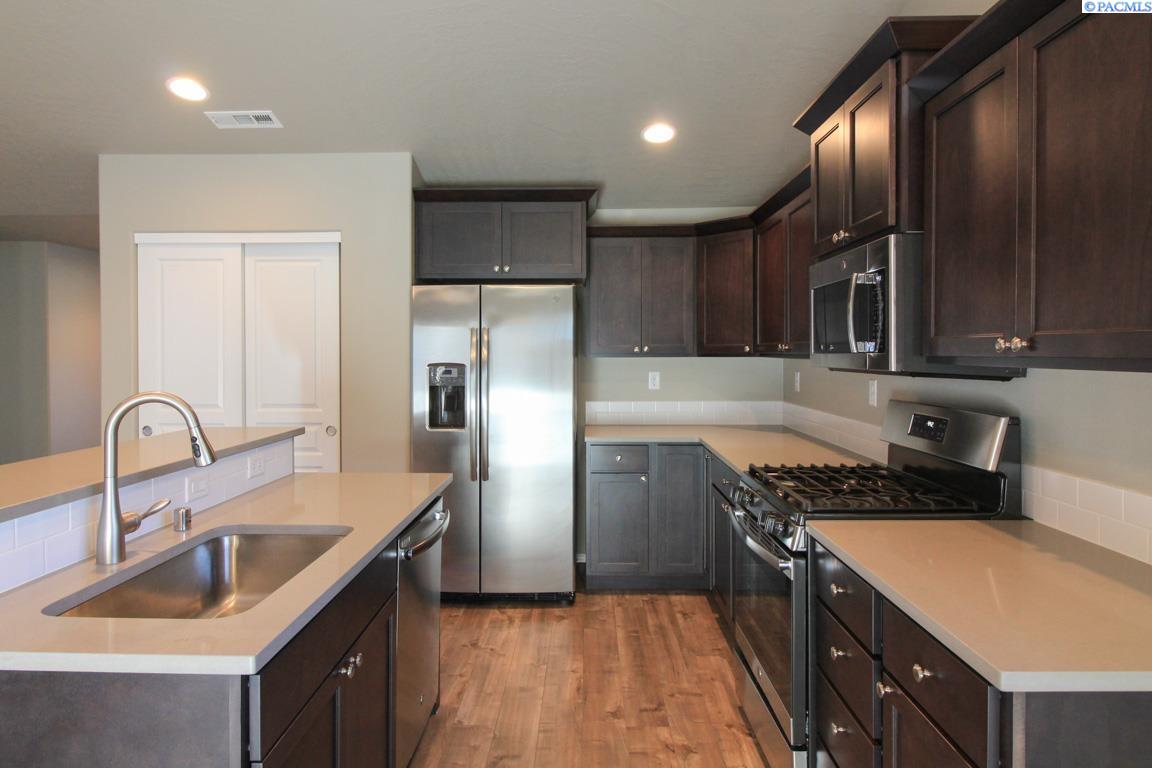 Homes for sale in Richland, WA | 2937 Cashmere Dr, Richland, WA 99352 | MLS# 291052