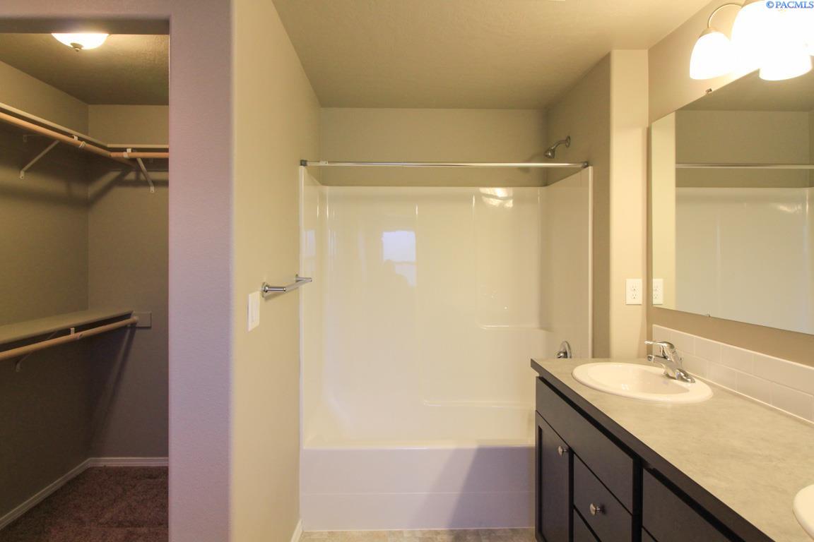 Homes for sale in Richland, WA | 2937 Cashmere Dr, Richland, WA 99352 | MLS# 291052