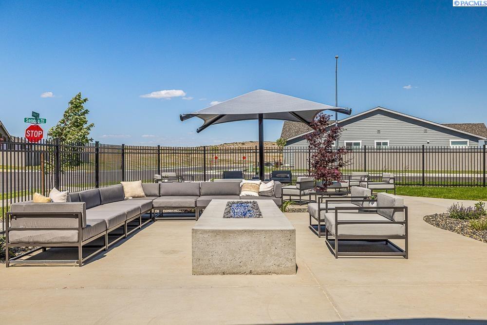 2957 Vistara Way, Richland, WA 99354