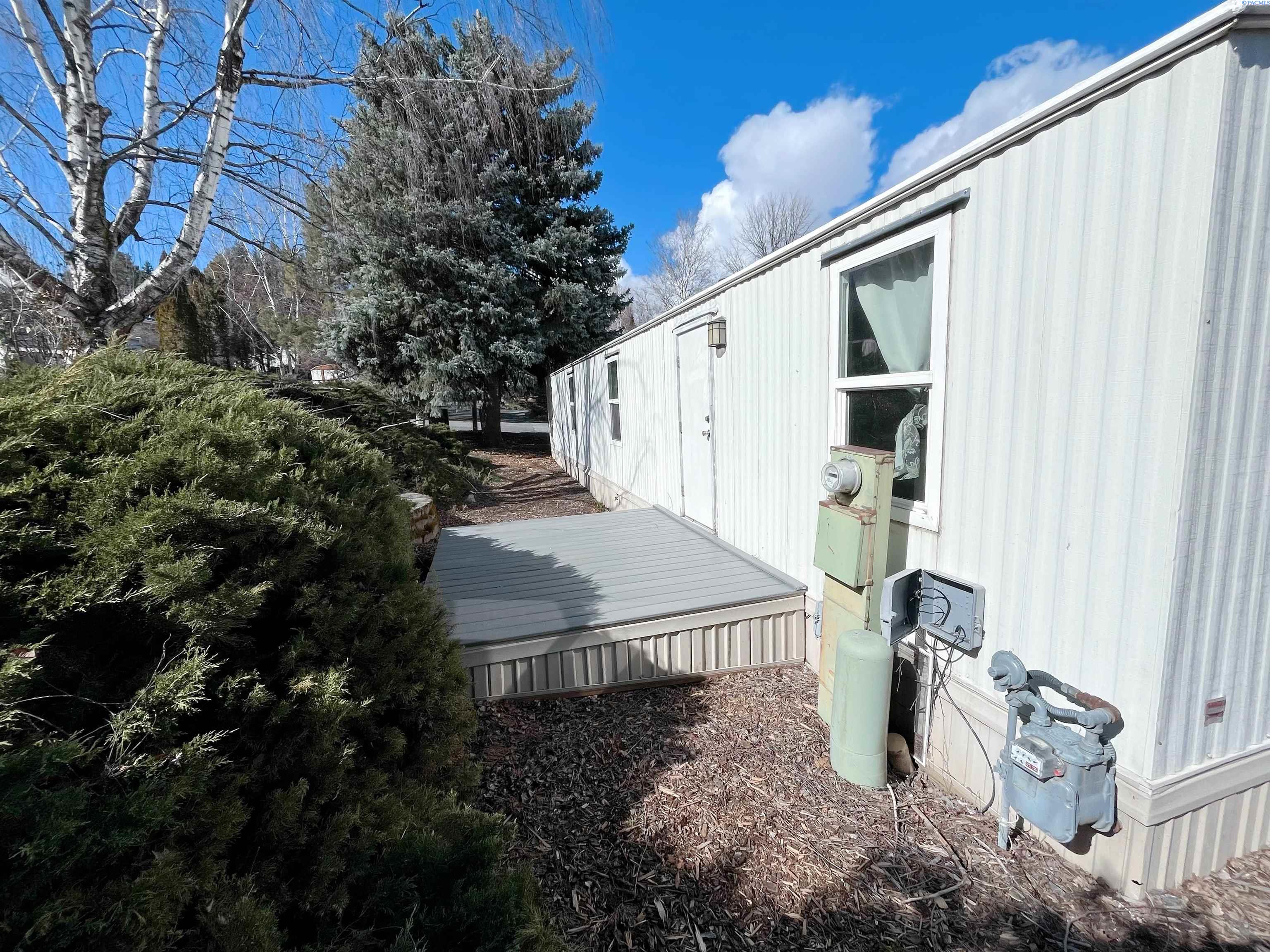 Homes for sale in Pullman, WA | 312 Nw Parkwest Dr, Pullman, WA 99163 | MLS# 291073