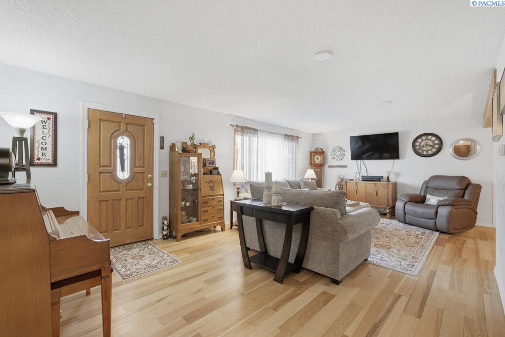 Homes for sale in Rosalia, WA | 314 E 9Th St, Rosalia, WA 99170 | MLS# 291083