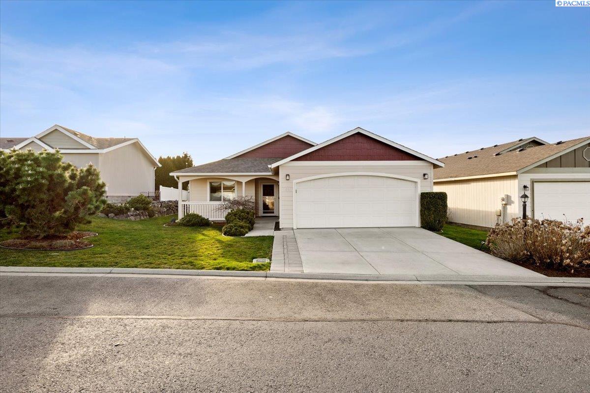 1691 Cactus Loop, Richland, WA 99352