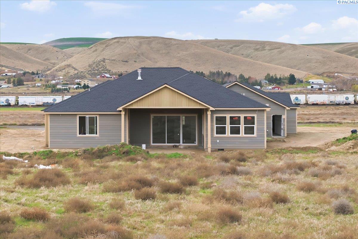 10535 674 Prse , Benton City, WA 99320