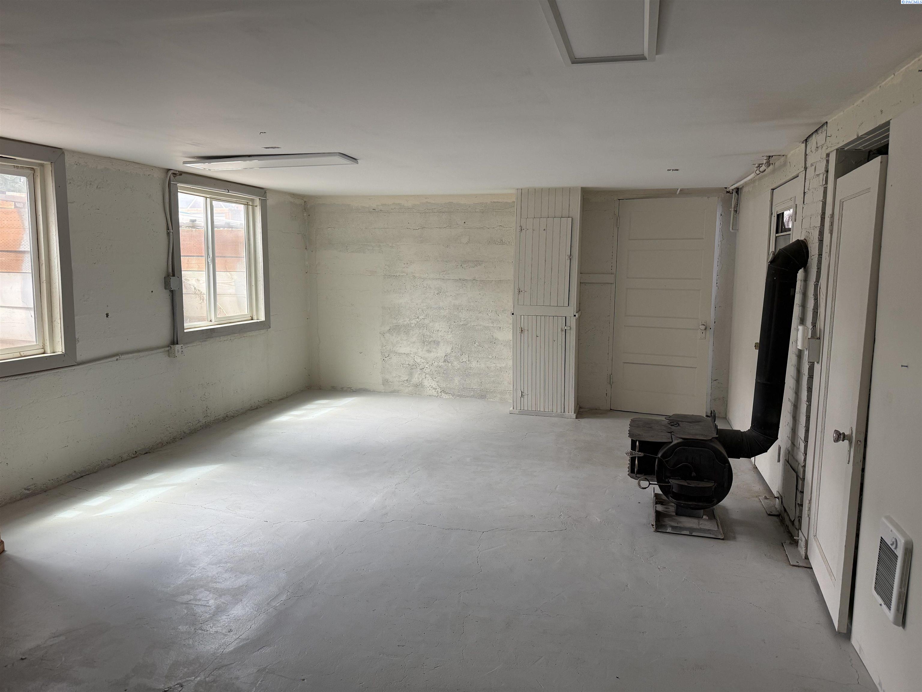 619 Court St, Prosser, WA 99350