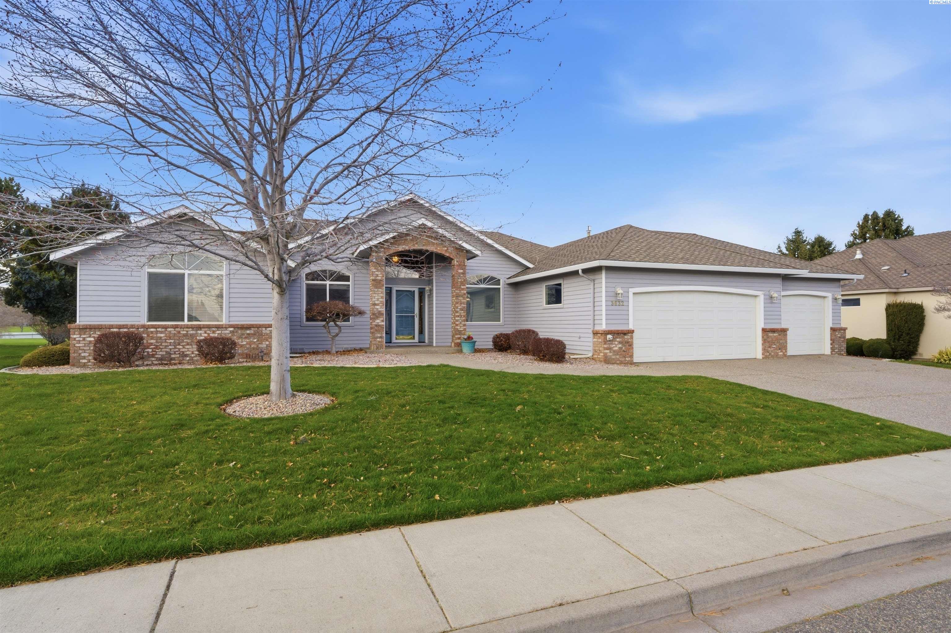 3632 Green St, Kennewick, WA 99337