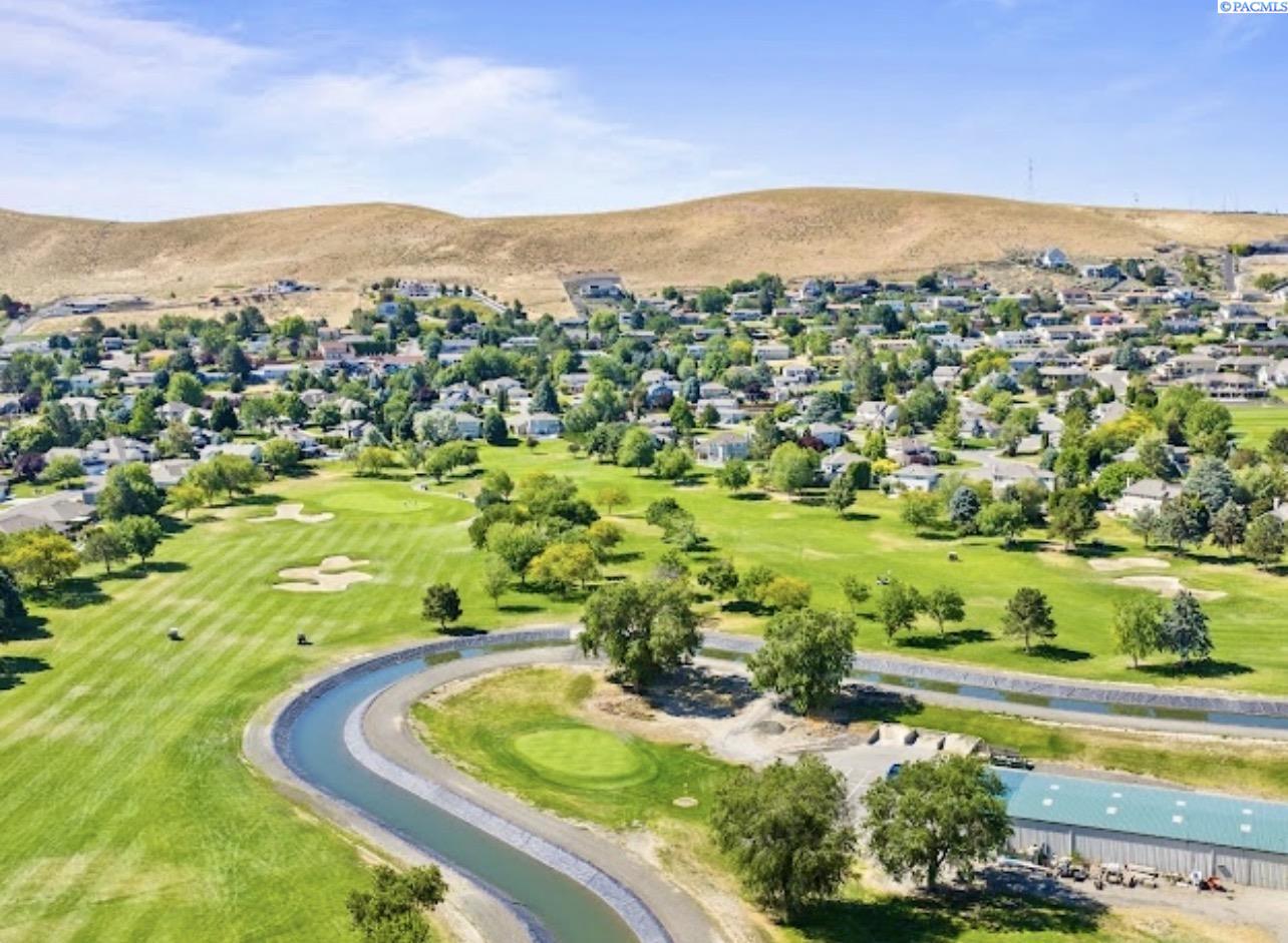 3632 Green St, Kennewick, WA 99337