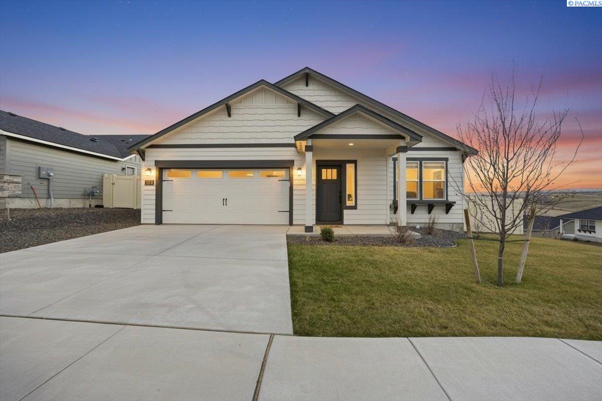 7369 25th Ave, Kennewick, WA 99338