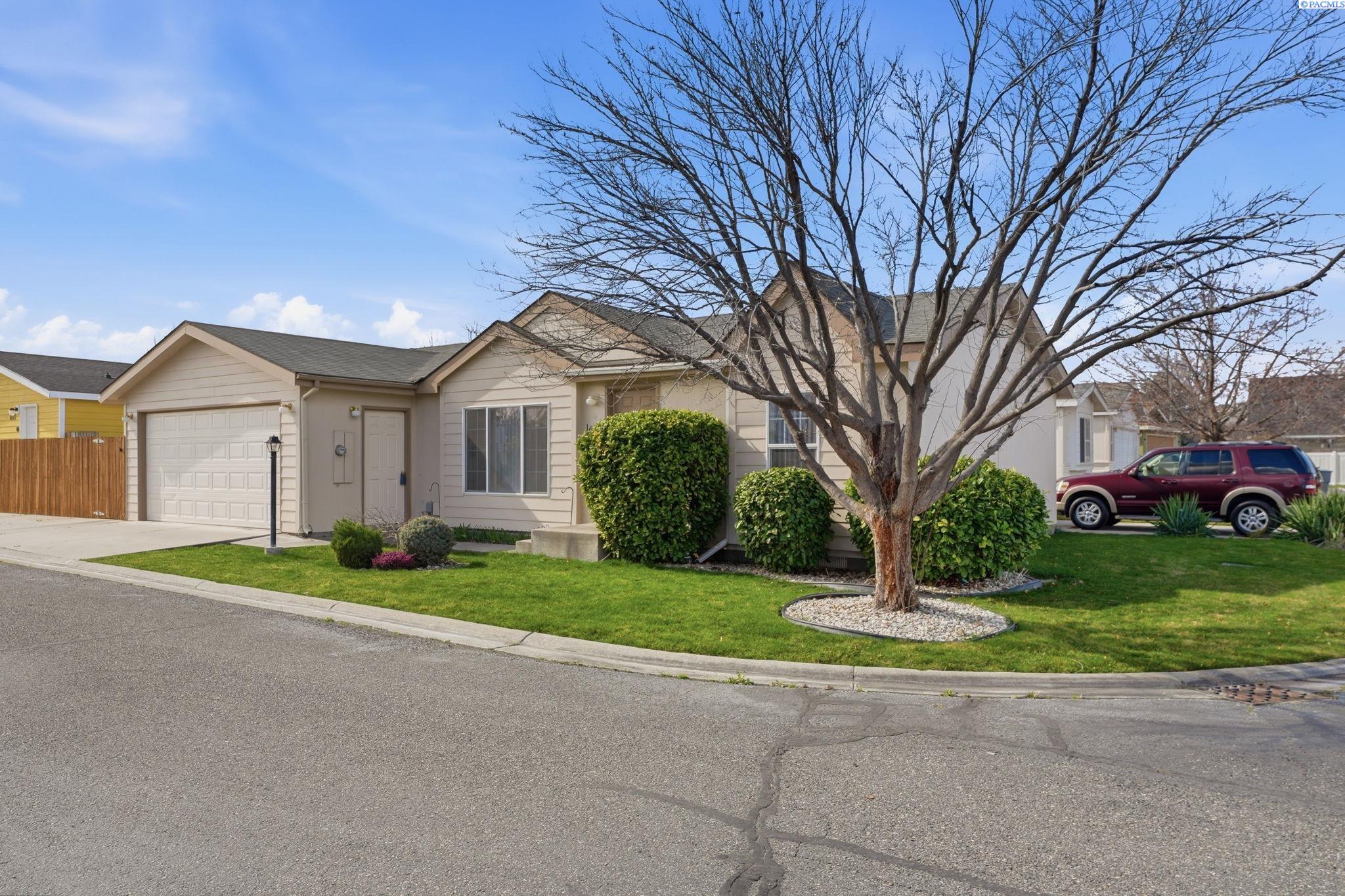1609 Lantana Ave, Richland, WA 99352