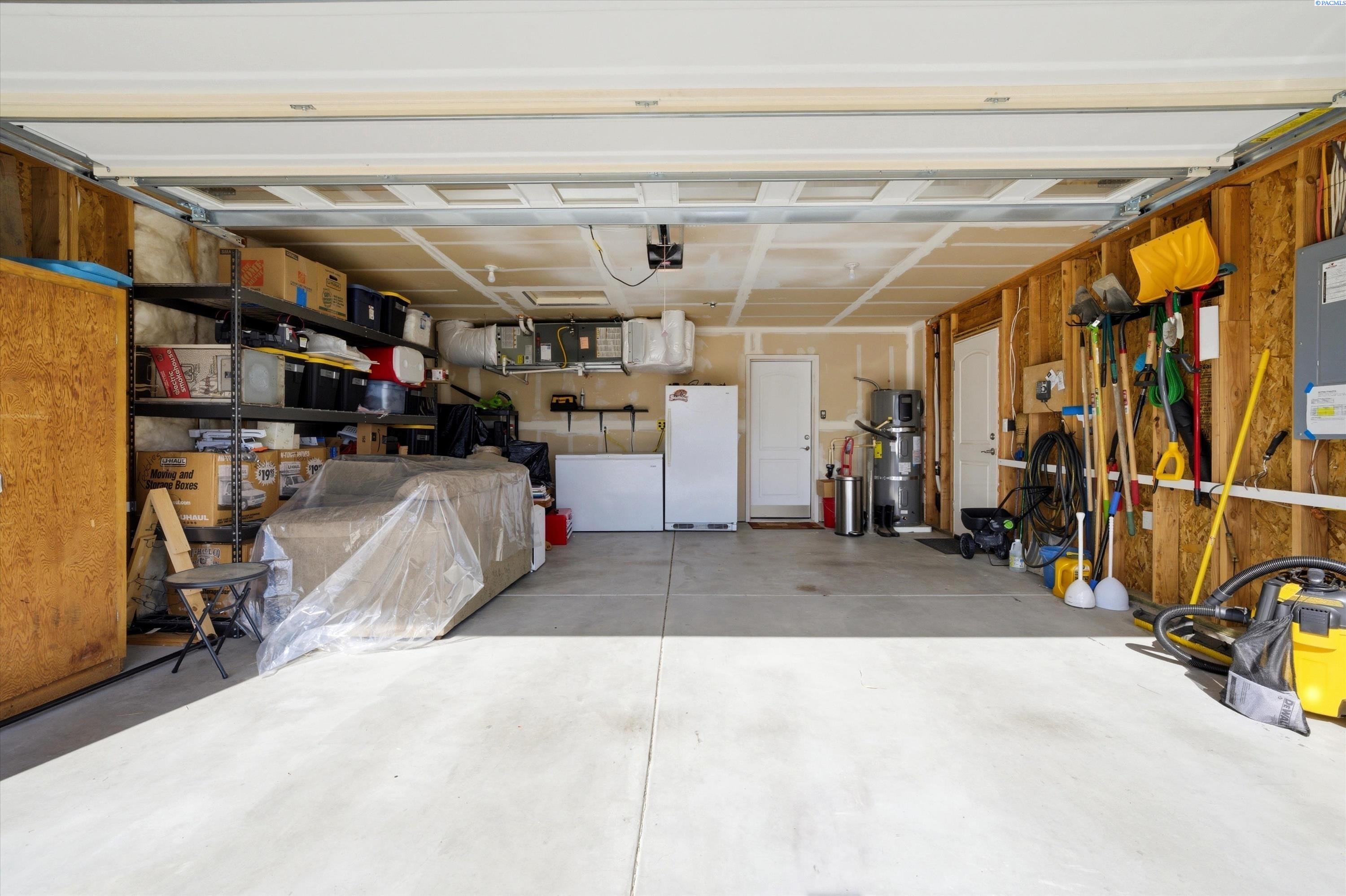 4919 Antioch Dr, Pasco, WA 99301