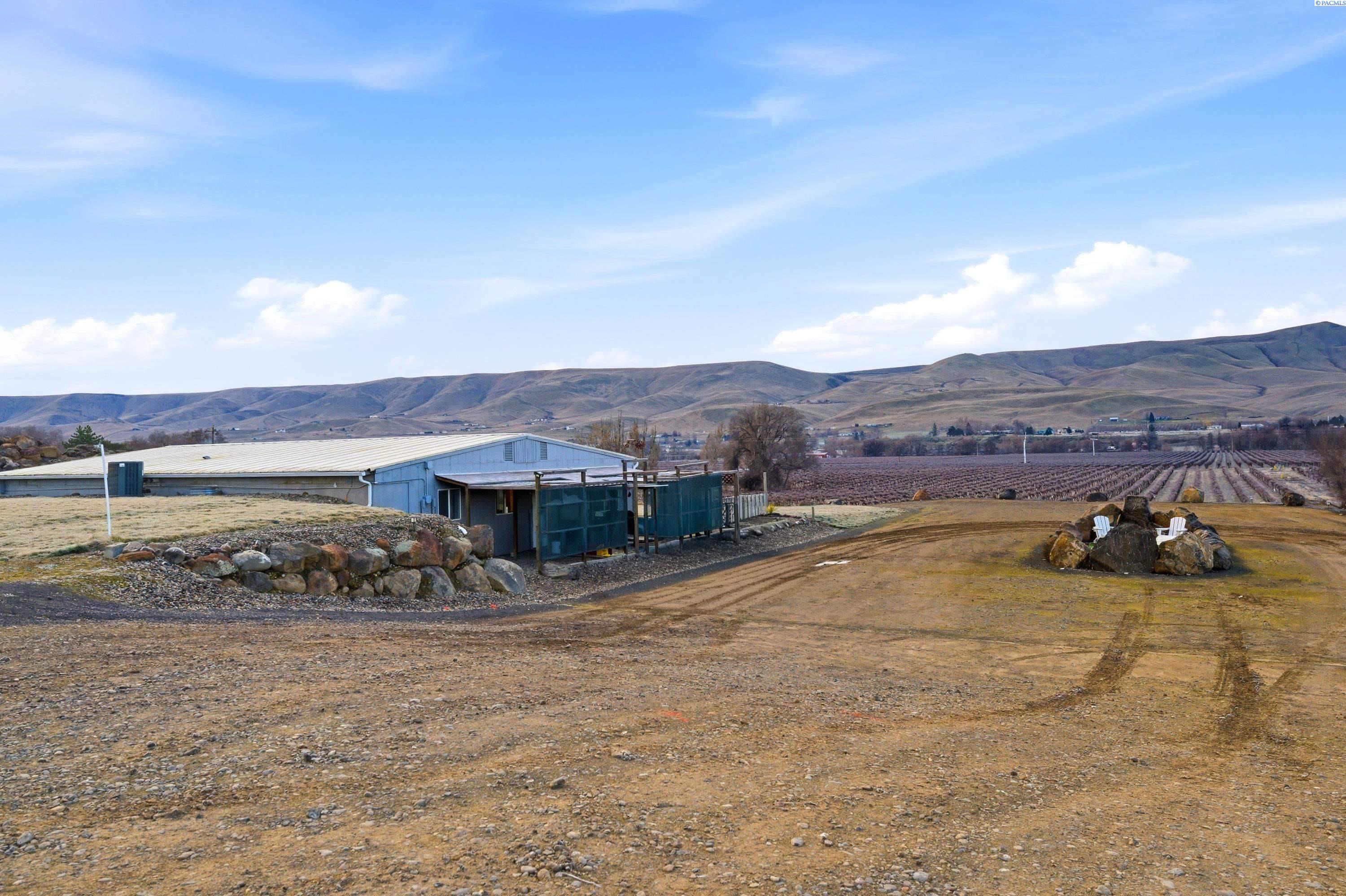 172701 North River, Prosser, WA 99350
