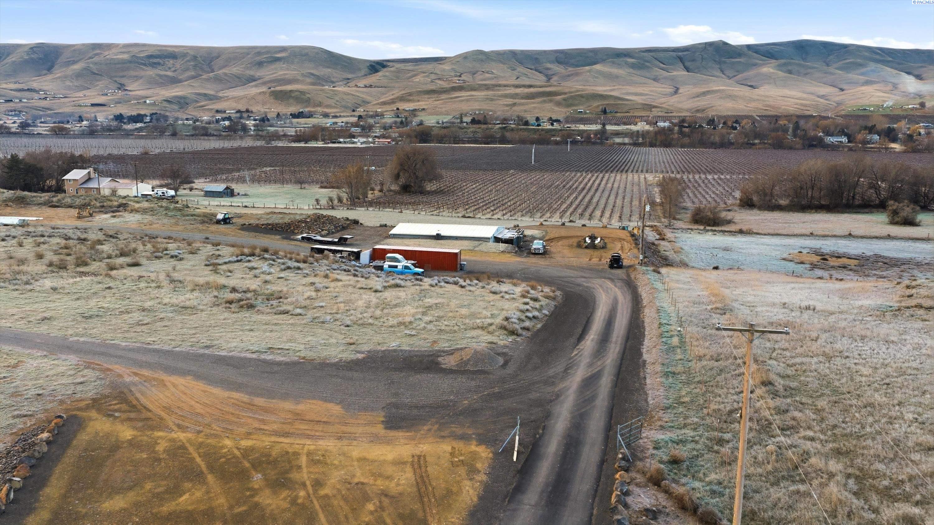 172701 North River, Prosser, WA 99350