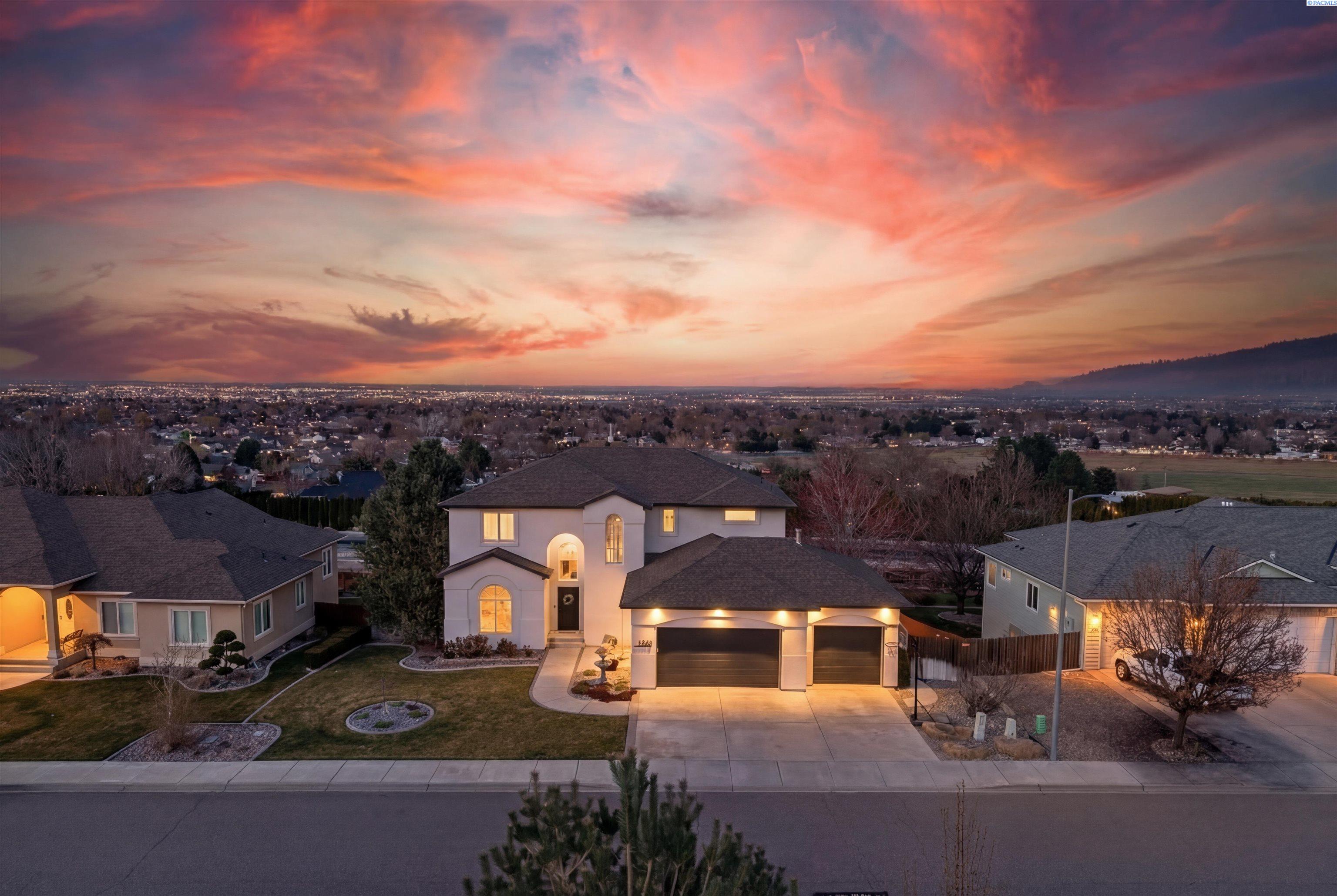 1614 51st Ave, Kennewick, WA 99337