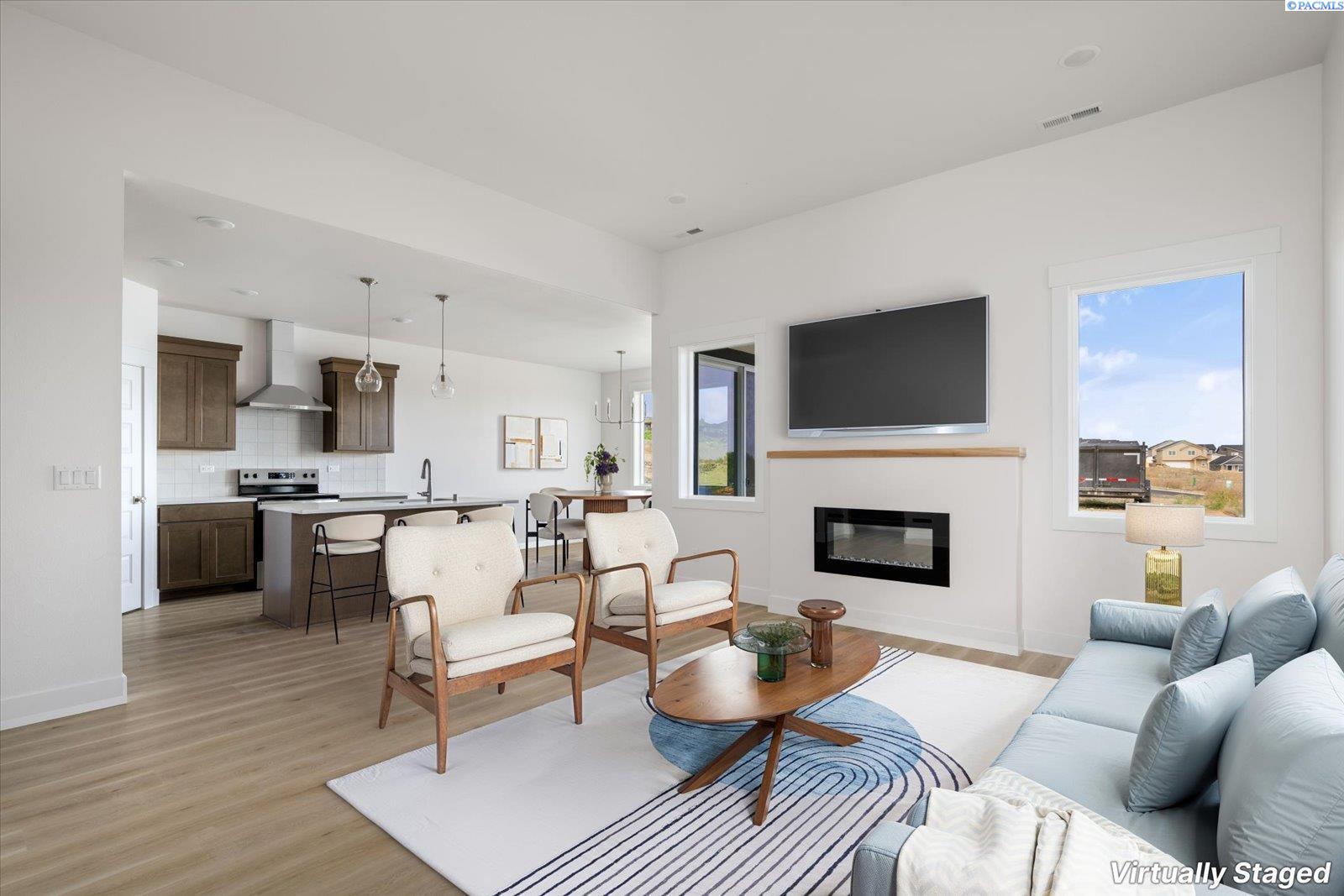 3758 Nelson St, Kennewick, WA 99338