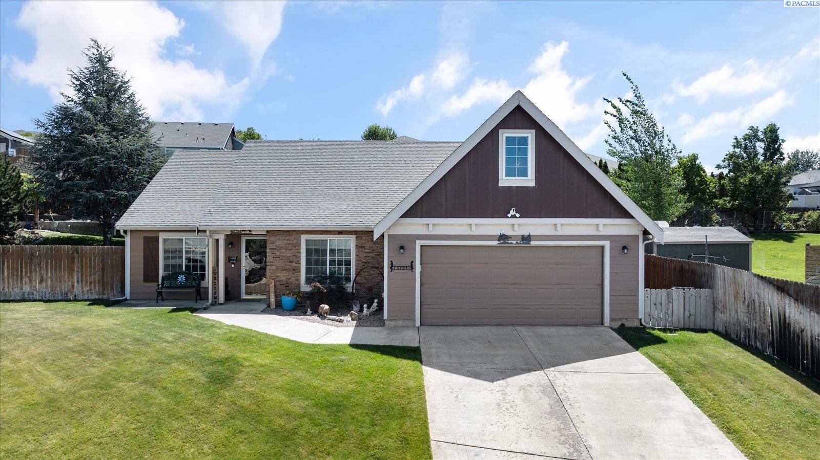 3721 Cherry Ct, West Richland, WA 99353