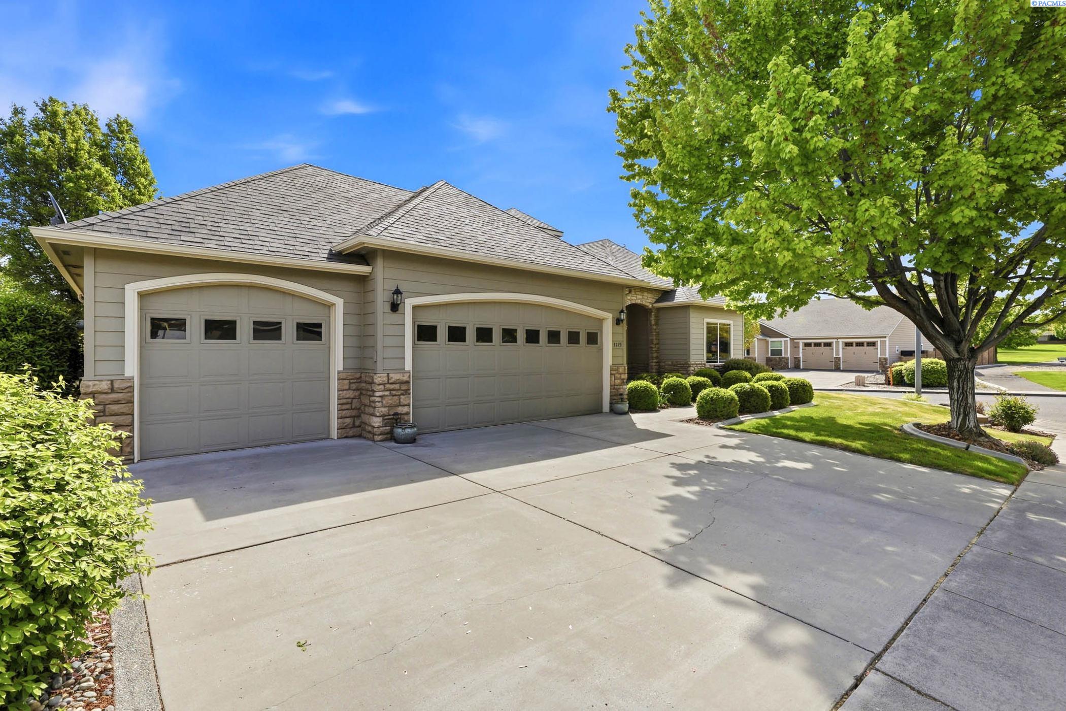 1115 Harrison St, Kennewick, WA 99338