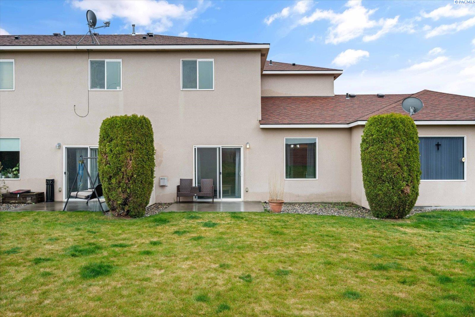 6018 Mia Ln, Pasco, WA 99301