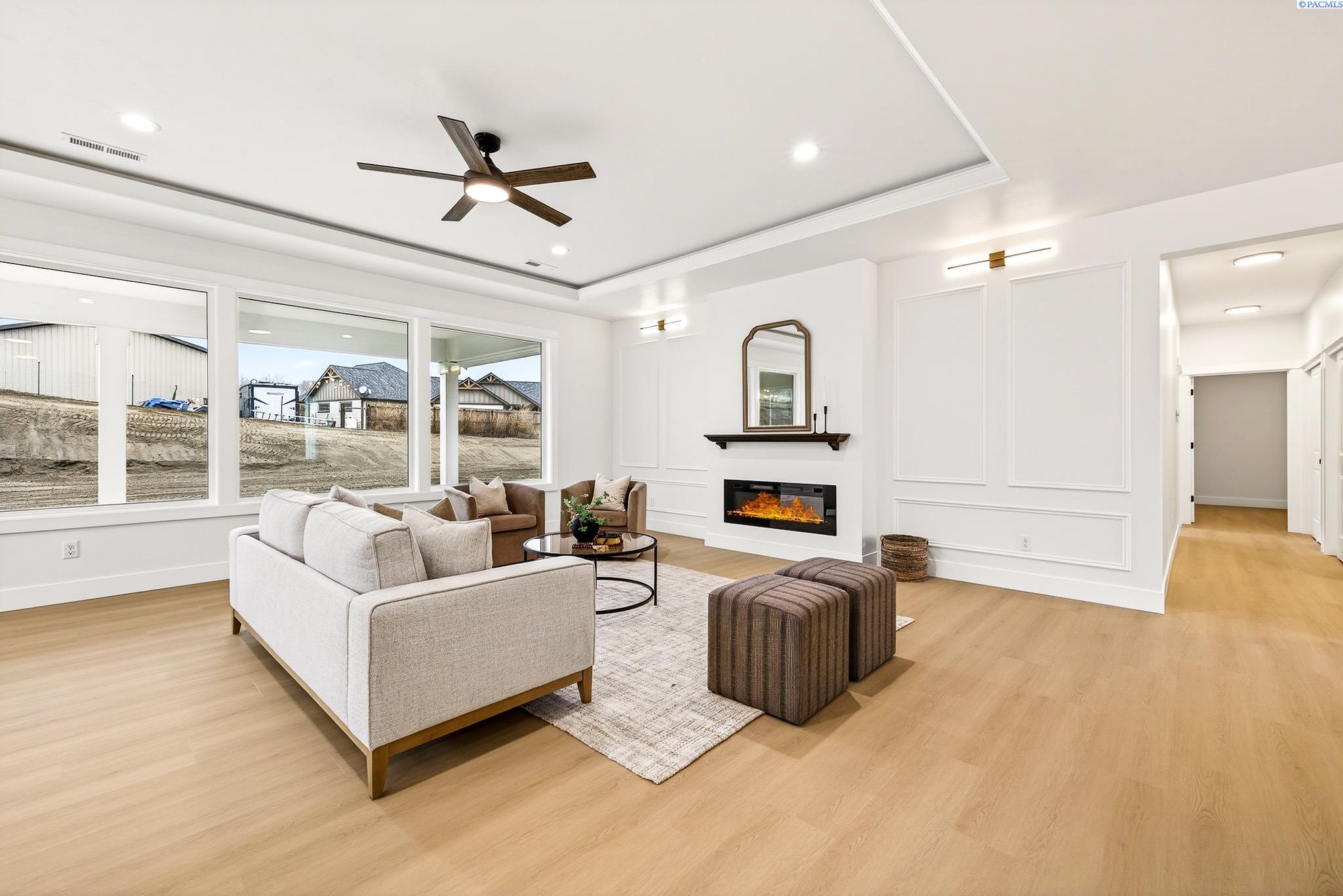 6622 2nd St, Benton City, WA 99320