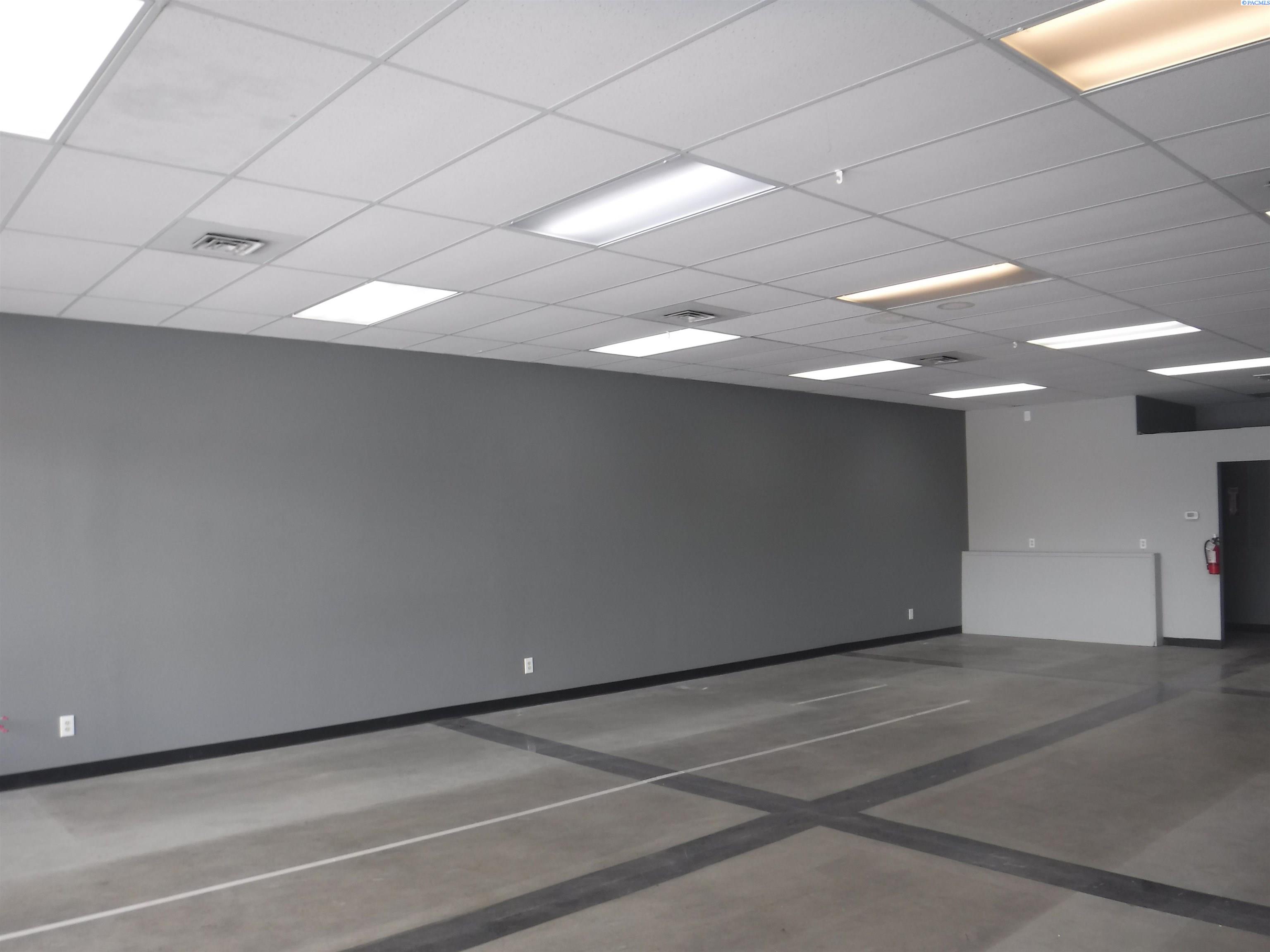 4033 Van Giesen #G, West Richland, WA 99353