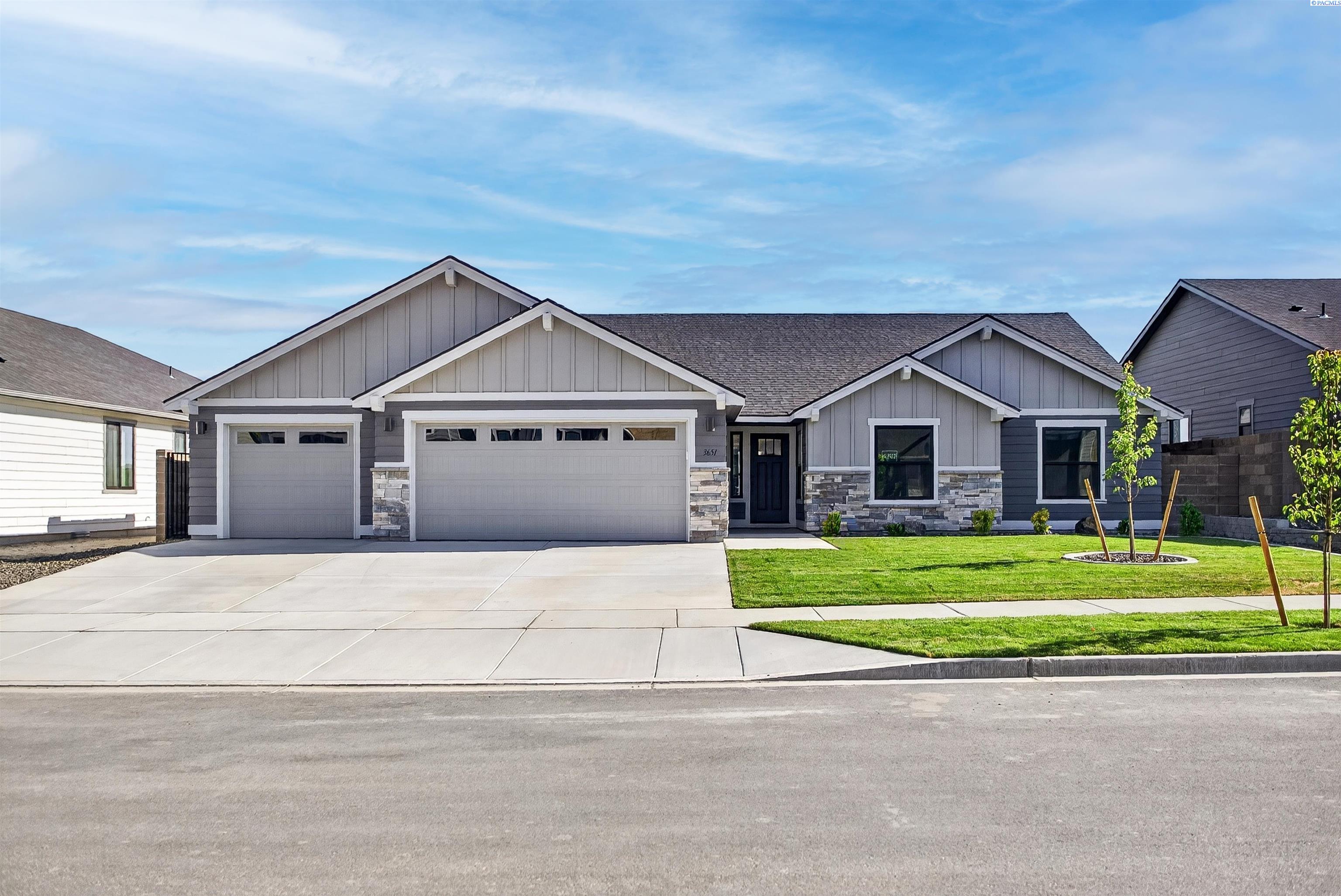 3651 Highview St, Richland, WA 99352