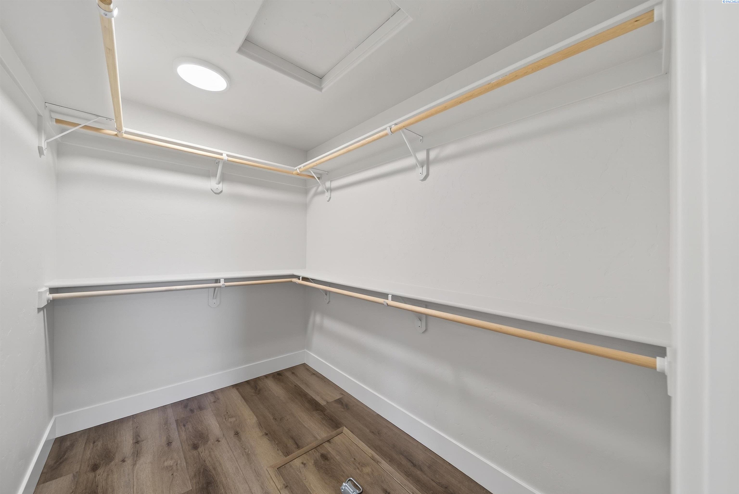 3651 Highview St, Richland, WA 99352