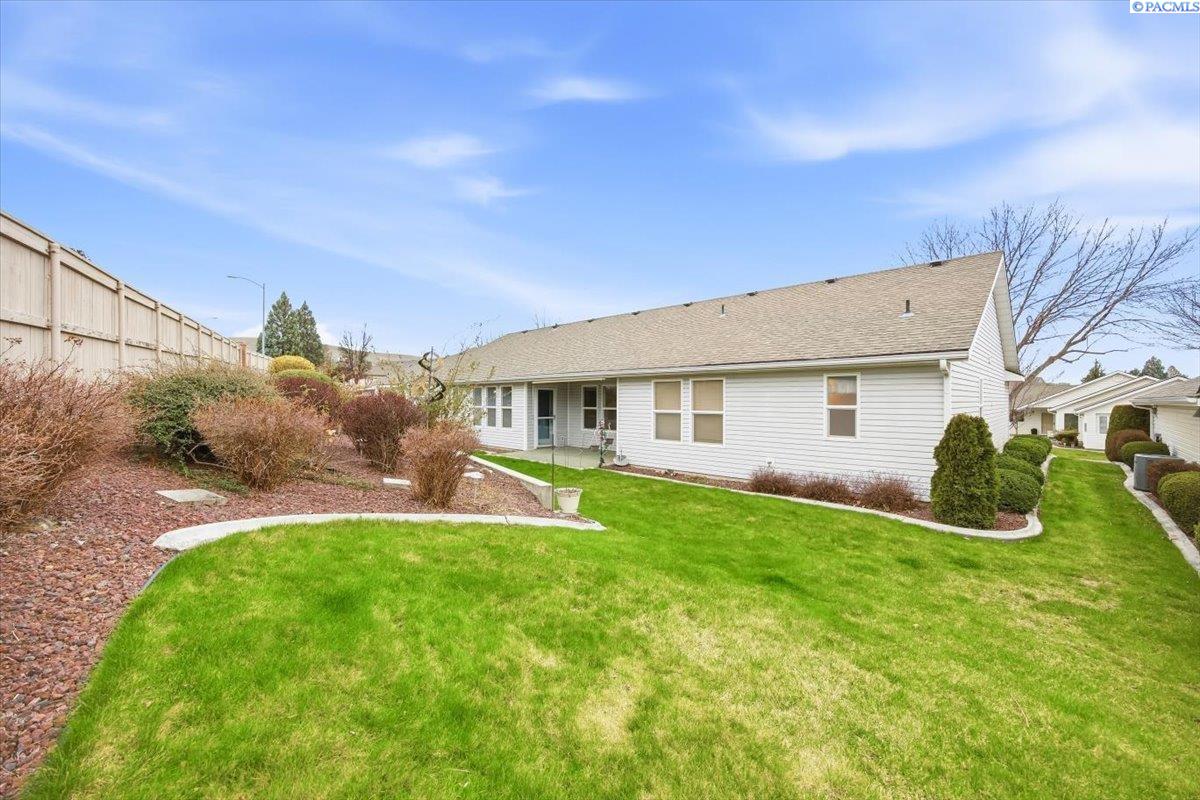 3509 Irby St, Kennewick, WA 99337