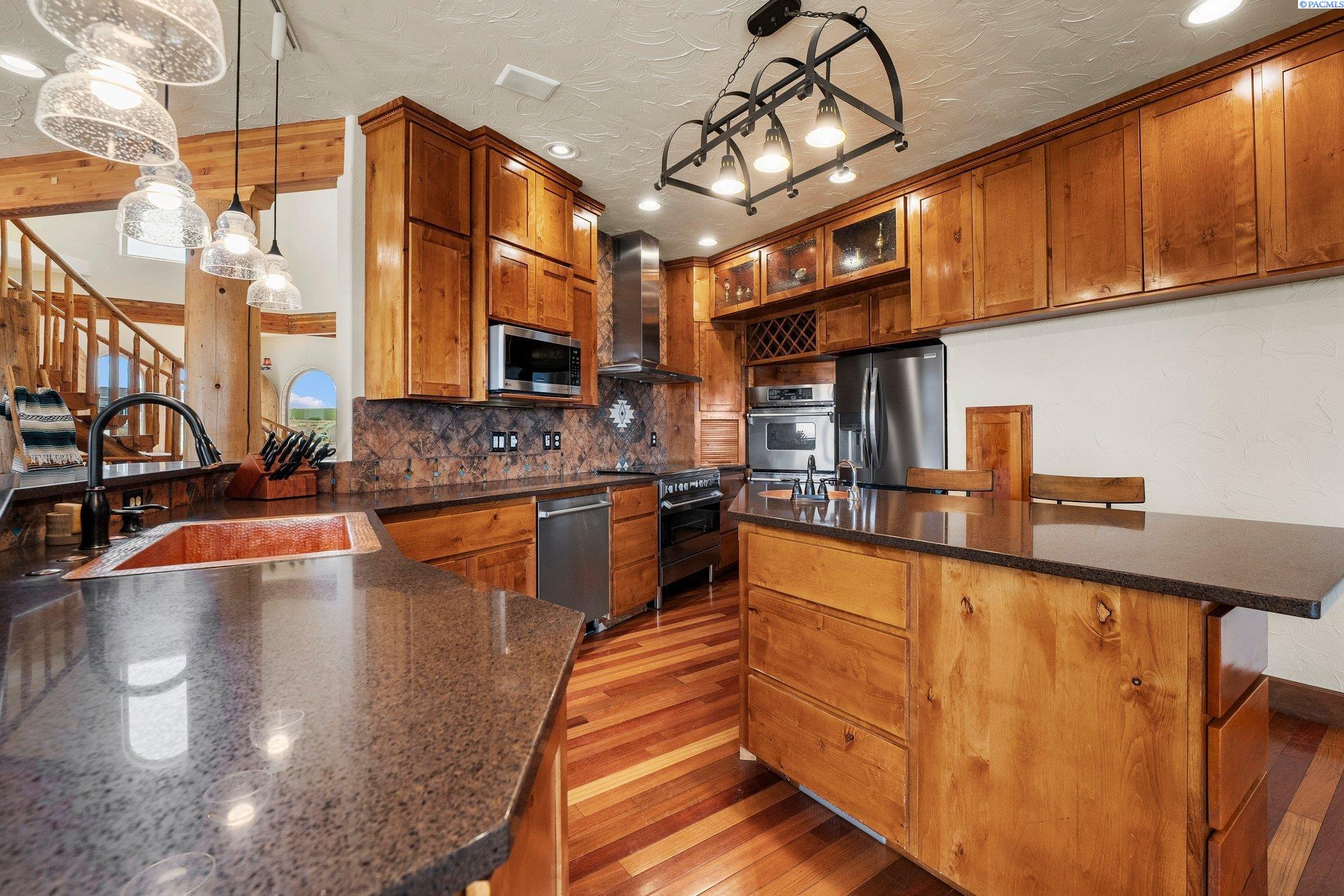 Photo 3 of Mansion for sale at 34214 S Glenn Miller Rd Pr Se, Kennewick, WA 99338 | MLS# 291402 | Listing updated on 2026-09-17
