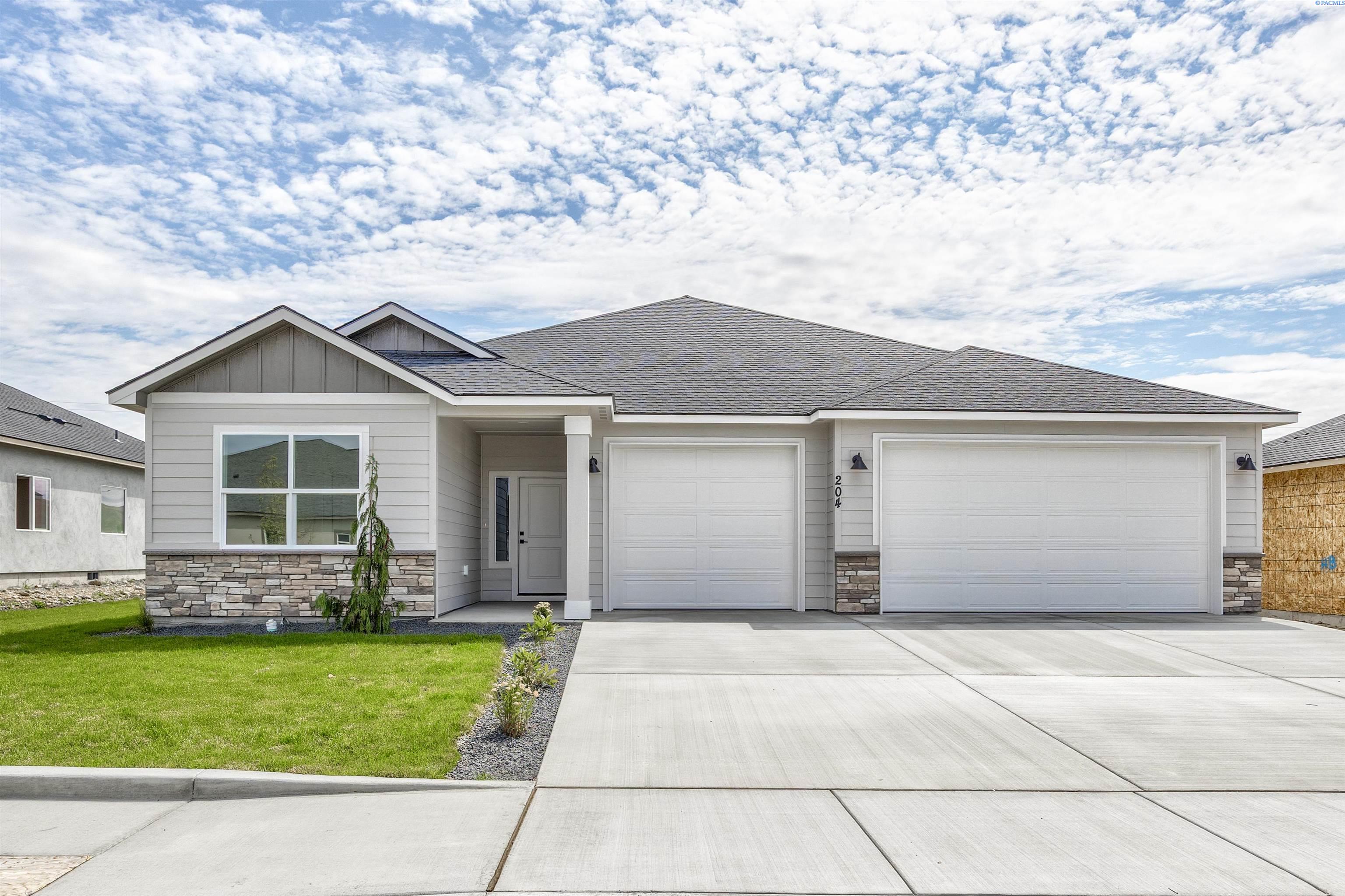 204 Scott Rd, Prosser, WA 99350