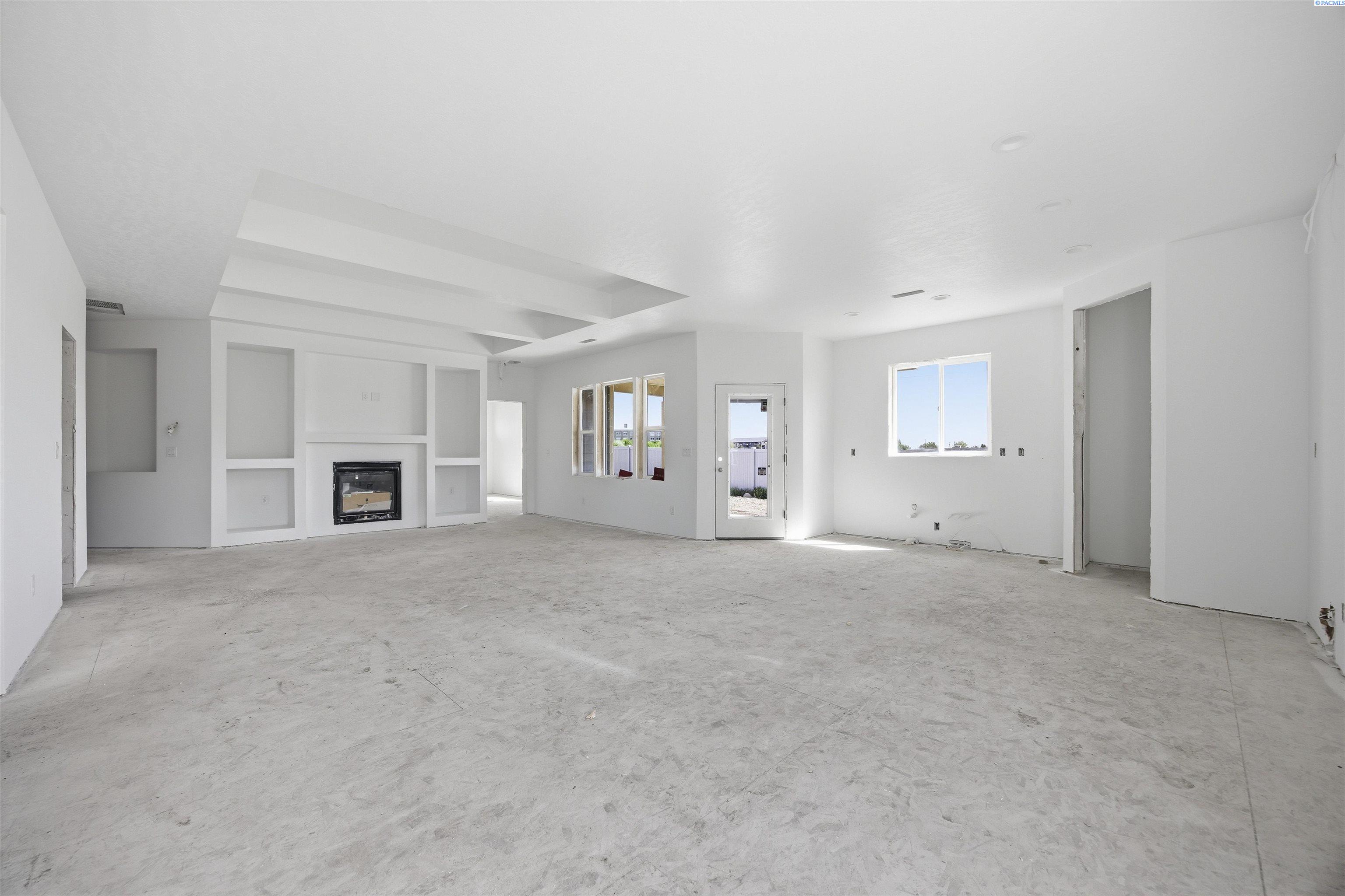 208 Scott Rd, Prosser, WA 99350