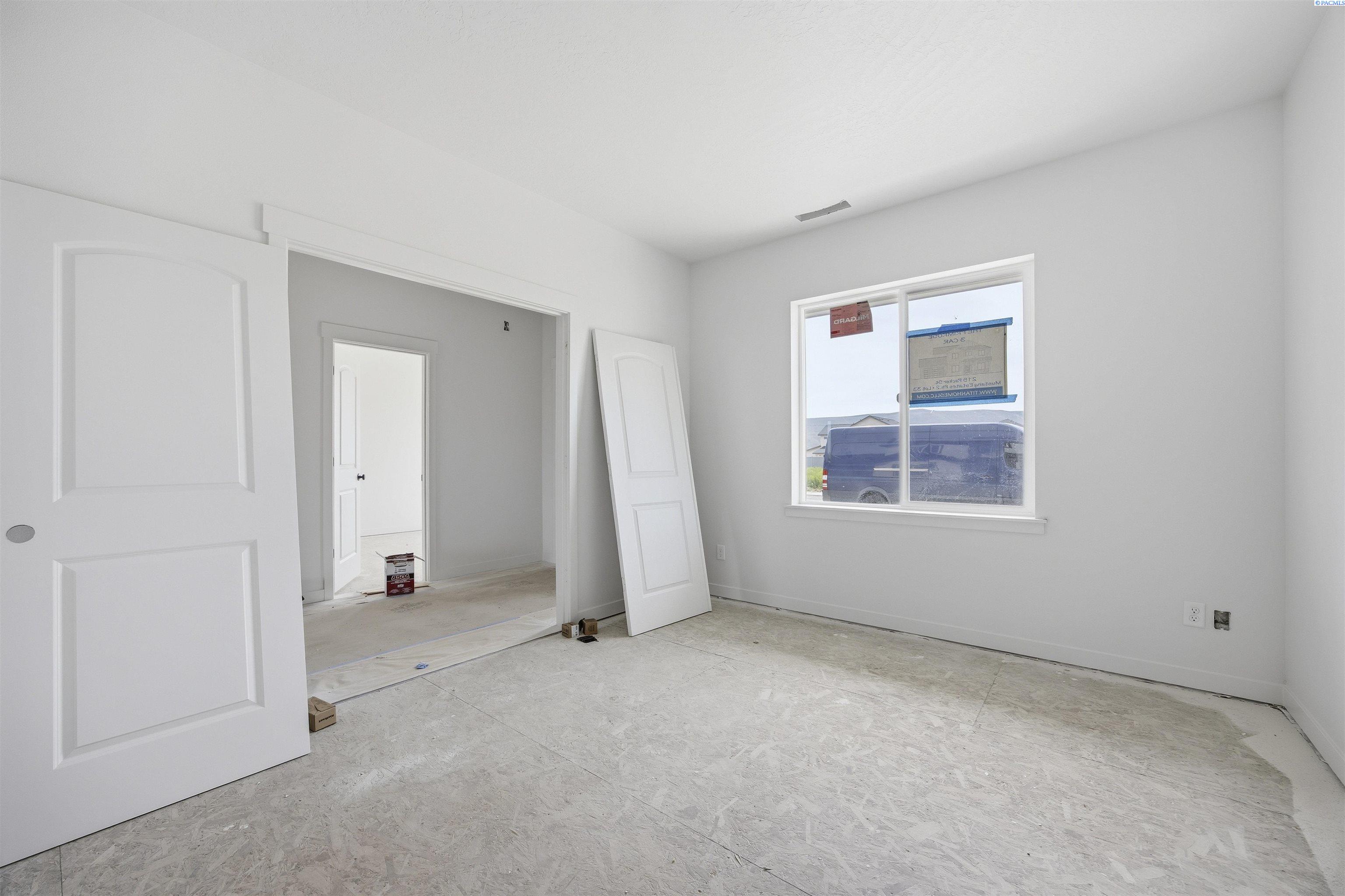 215 Packer St, Prosser, WA 99350