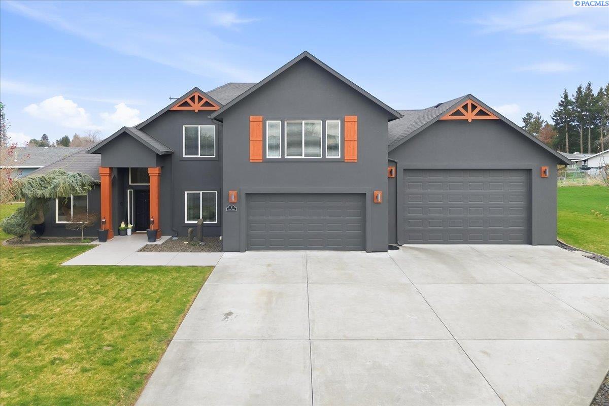 5 Tulip Ct, Pasco, WA 99301