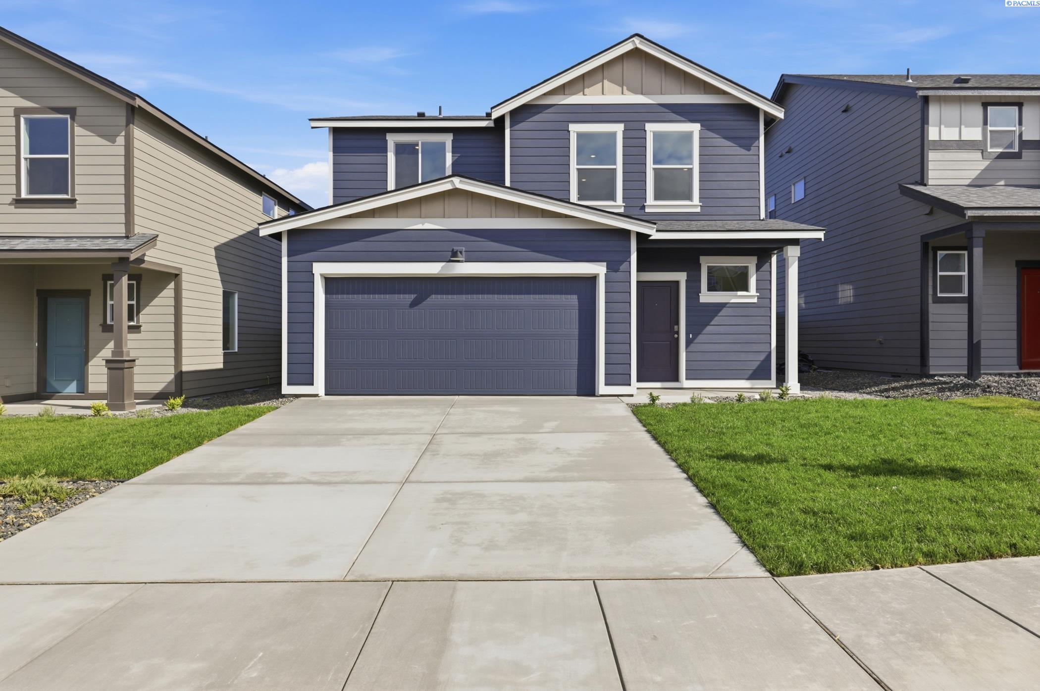 6421 Polar Dr, Pasco, WA 99301