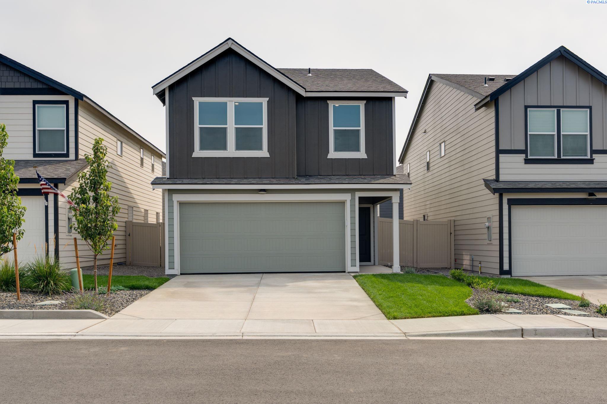 6416 Polar Dr, Pasco, WA 99301