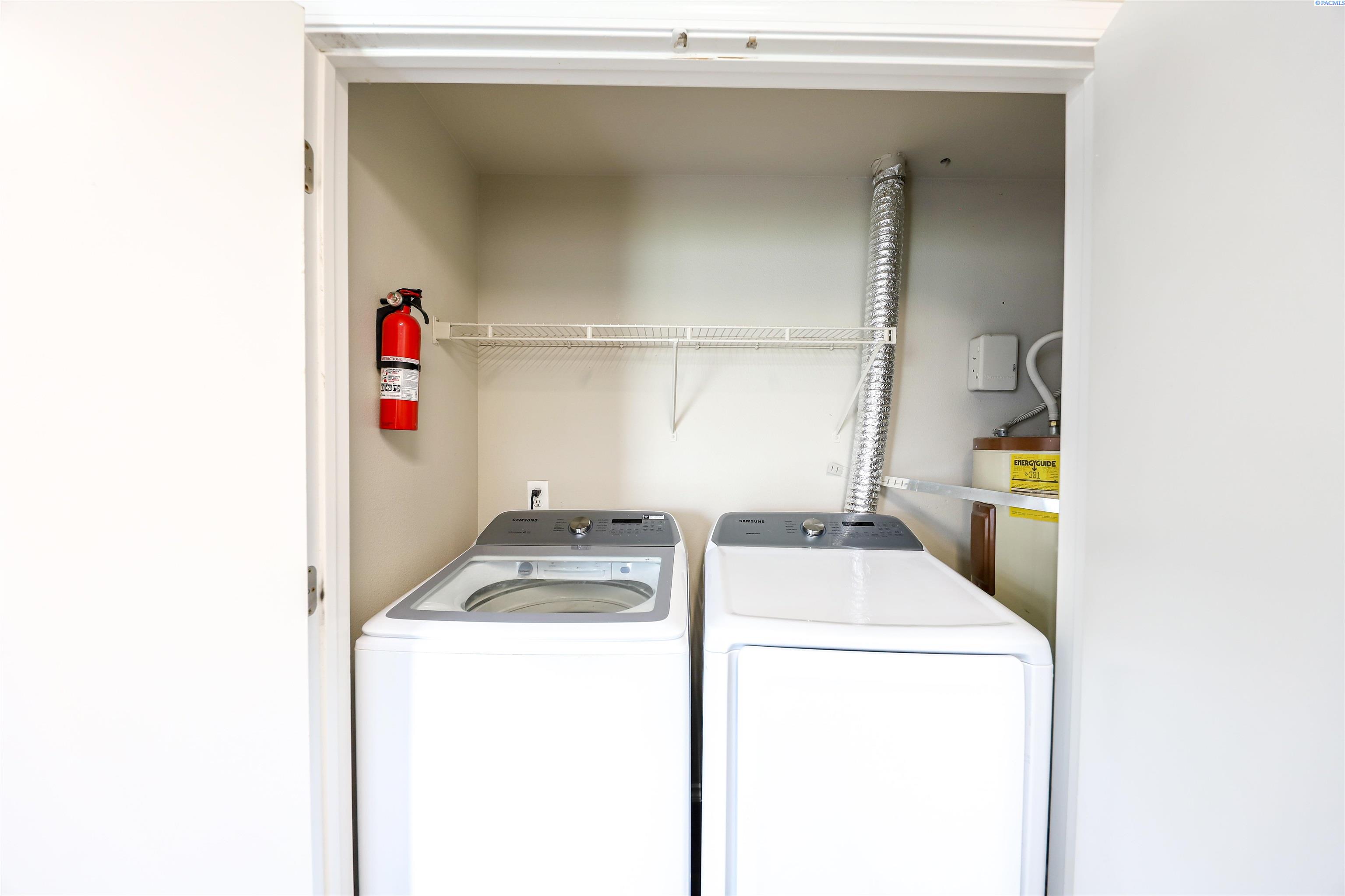 4728 Forsythia St, West Richland, WA 99353