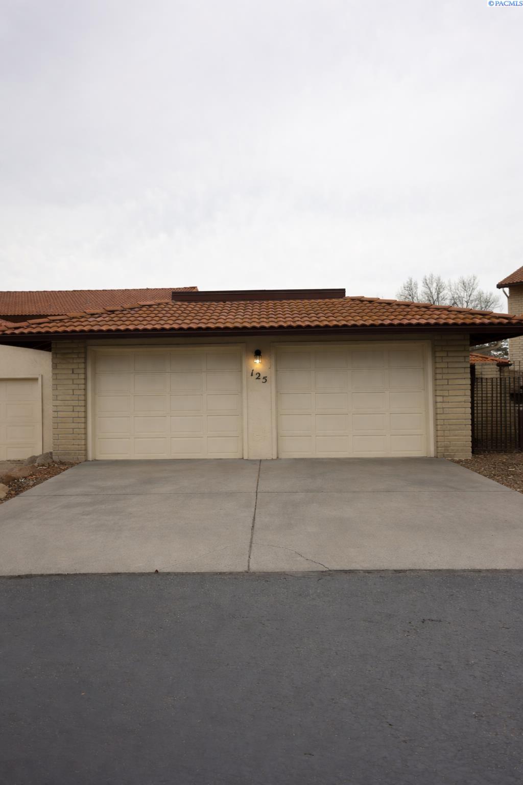 125 Casa Sueno Ct, Richland, WA 99352