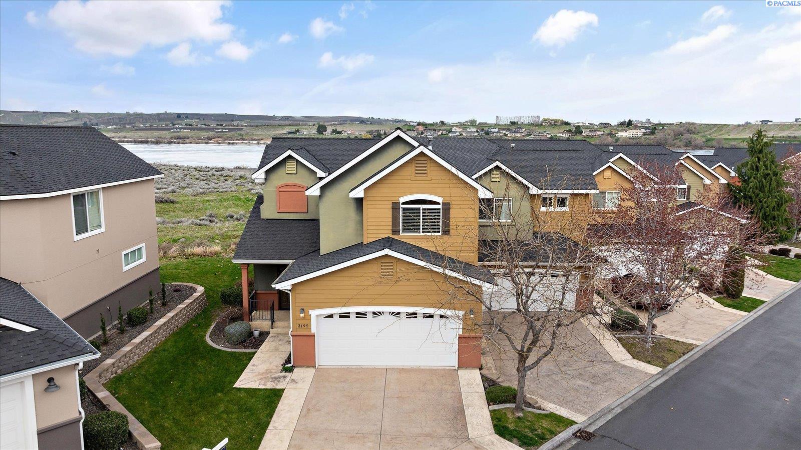 3192 Willow Pointe Dr, Richland WA 99354