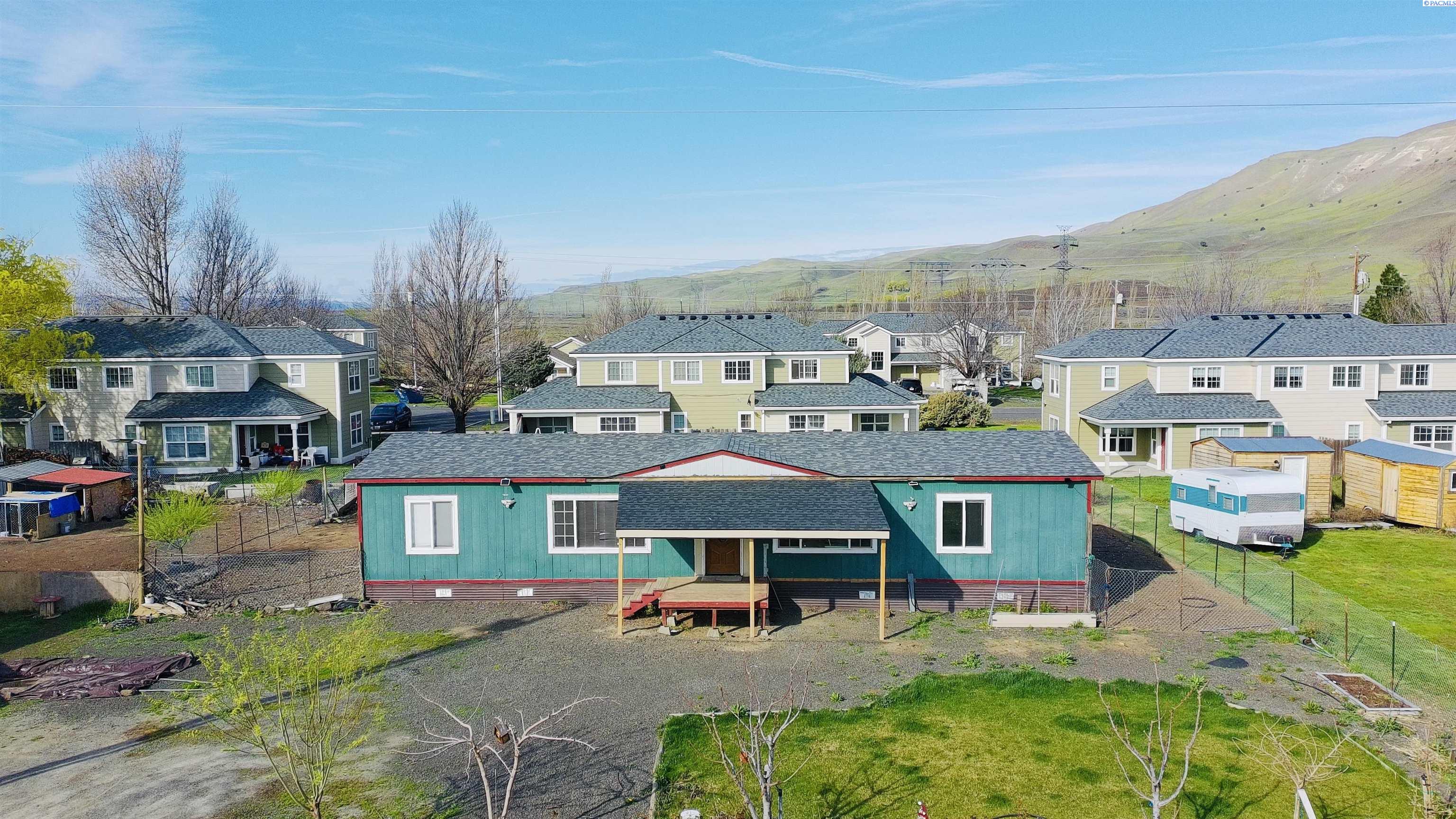 401 Boulder Ave, Roosevelt WA 99356