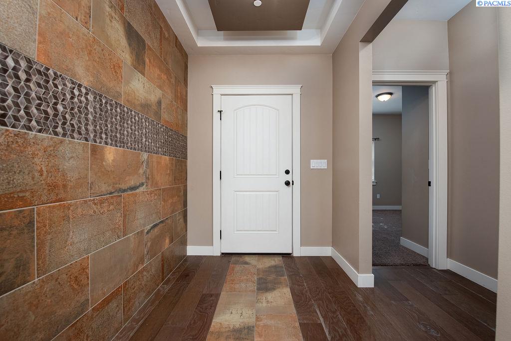 4384 Corvina St, Richland, WA 99352