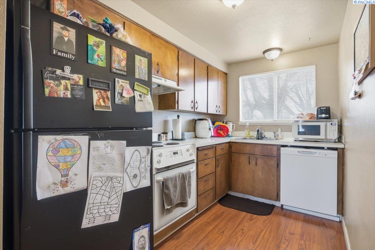 3506 W 1st Ave, Kennewick, WA 99336
