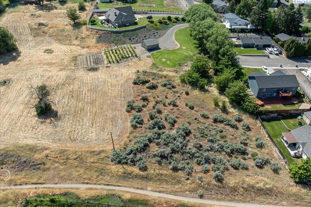 Lot 3 Block 7 Legion Heights #2, Benton City, WA 99320
