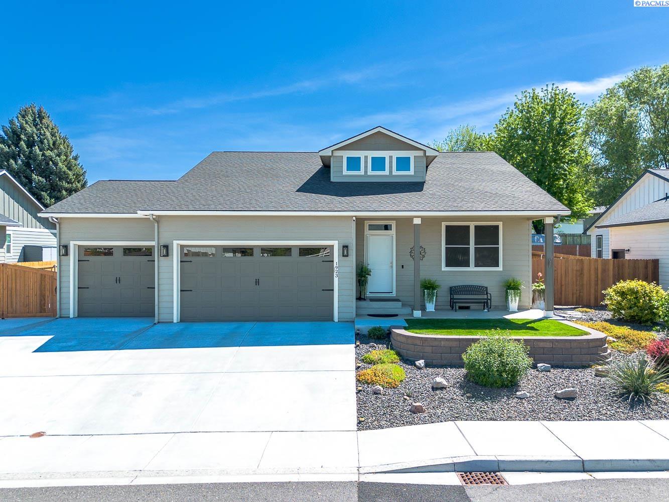 1923 39th Ave, Kennewick, WA 99336