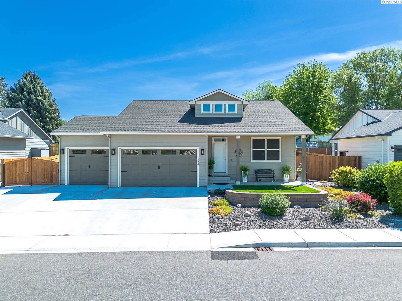 1923 39th Ave, Kennewick, WA 99336