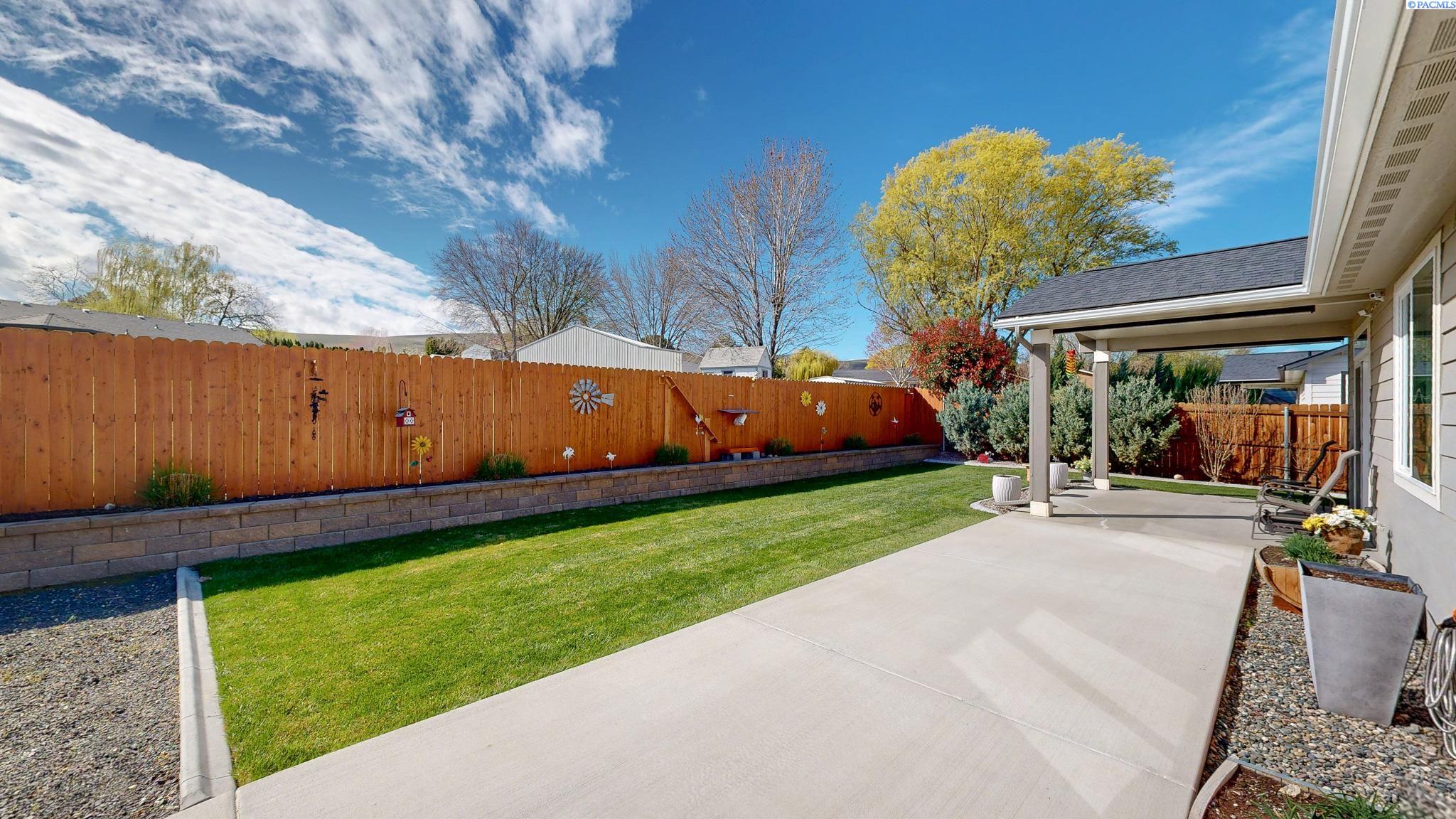 1923 39th Ave, Kennewick, WA 99336