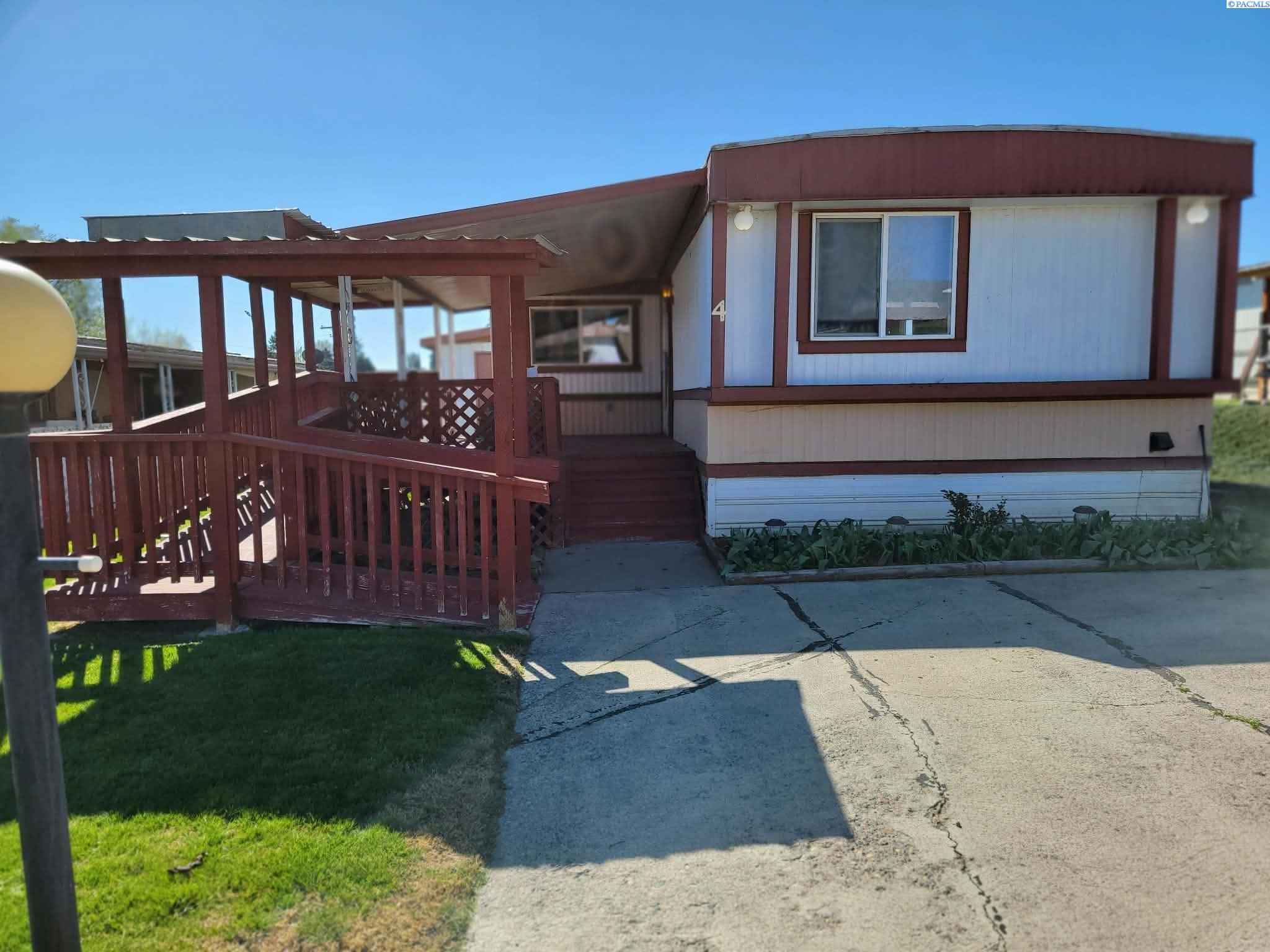 1100 S Euclid  #4 # 4, Grandview WA 98930