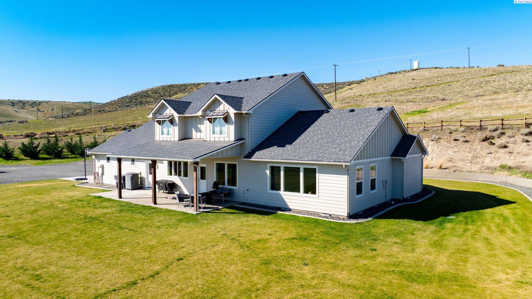 59426 E 95th Prse, Benton City, WA 99320