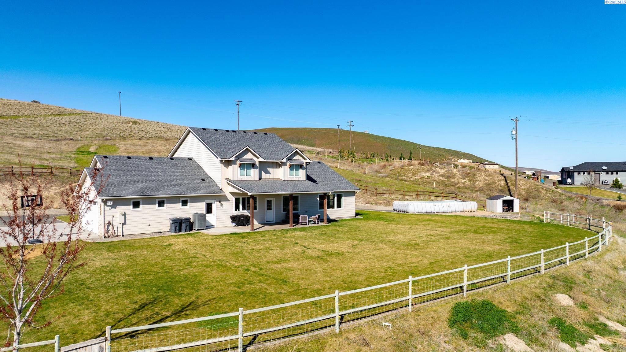 59426 E 95th Prse, Benton City, WA 99320