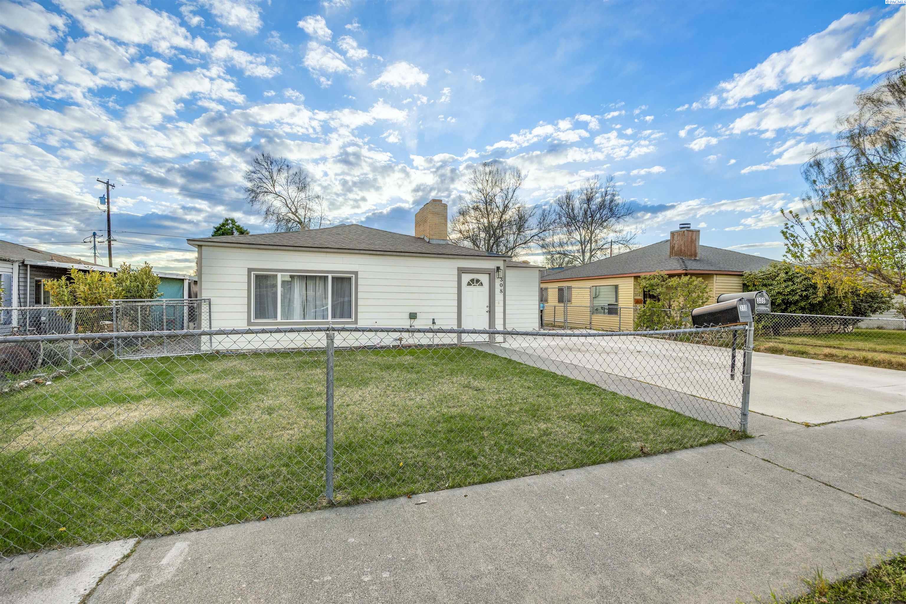 308 - 310 12th Ave, Pasco, WA 99301